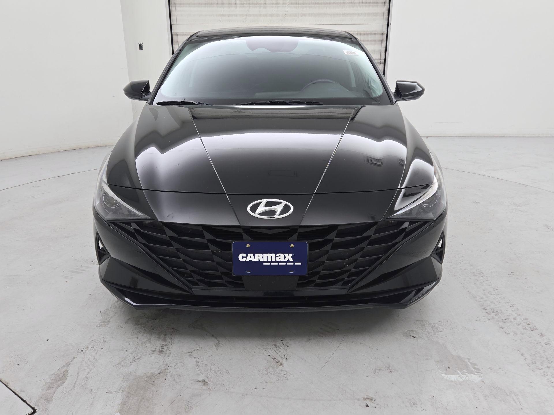 Thumbnail: 2021 Hyundai Elantra - 2