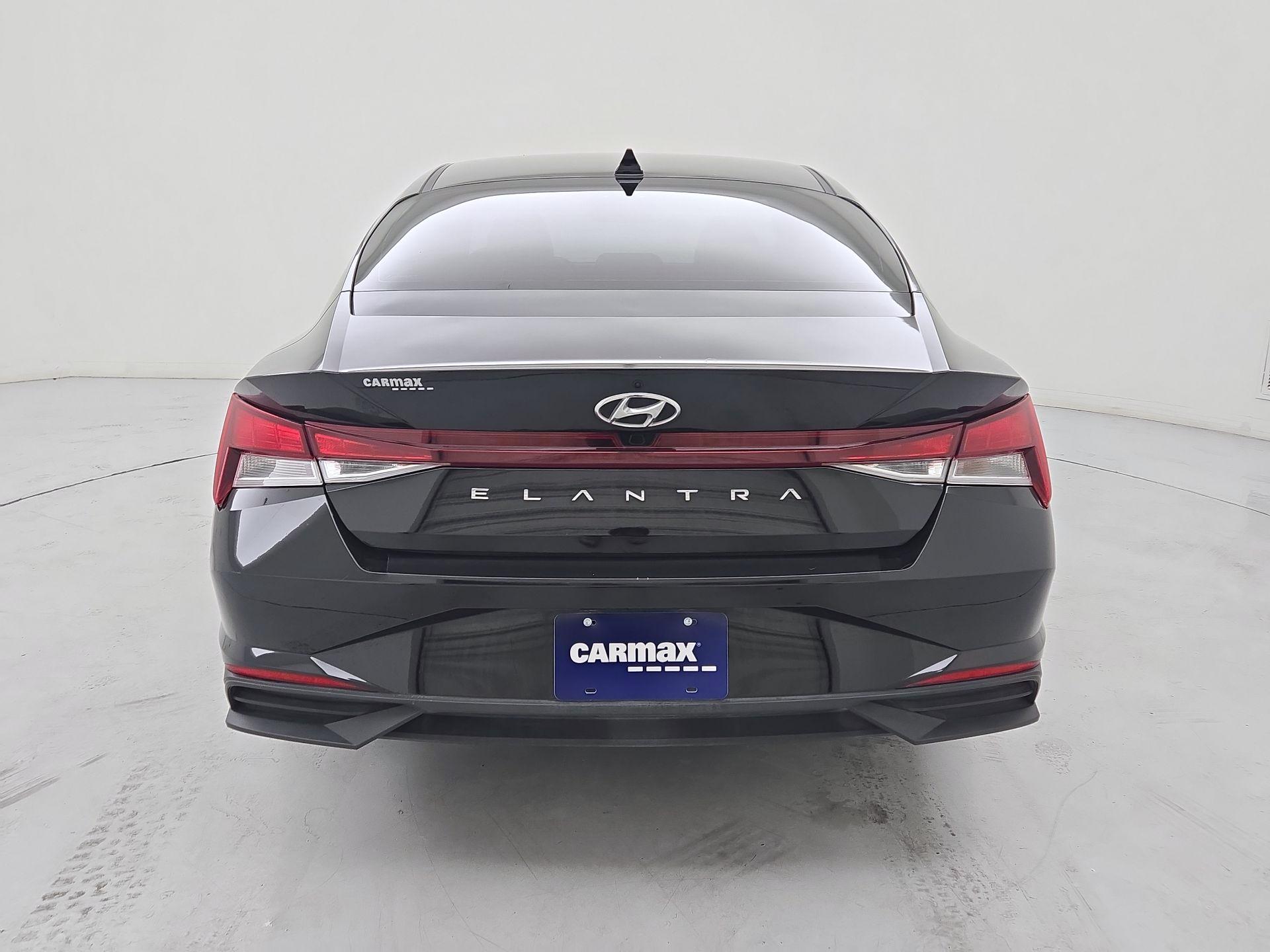 Thumbnail: 2021 Hyundai Elantra - 6