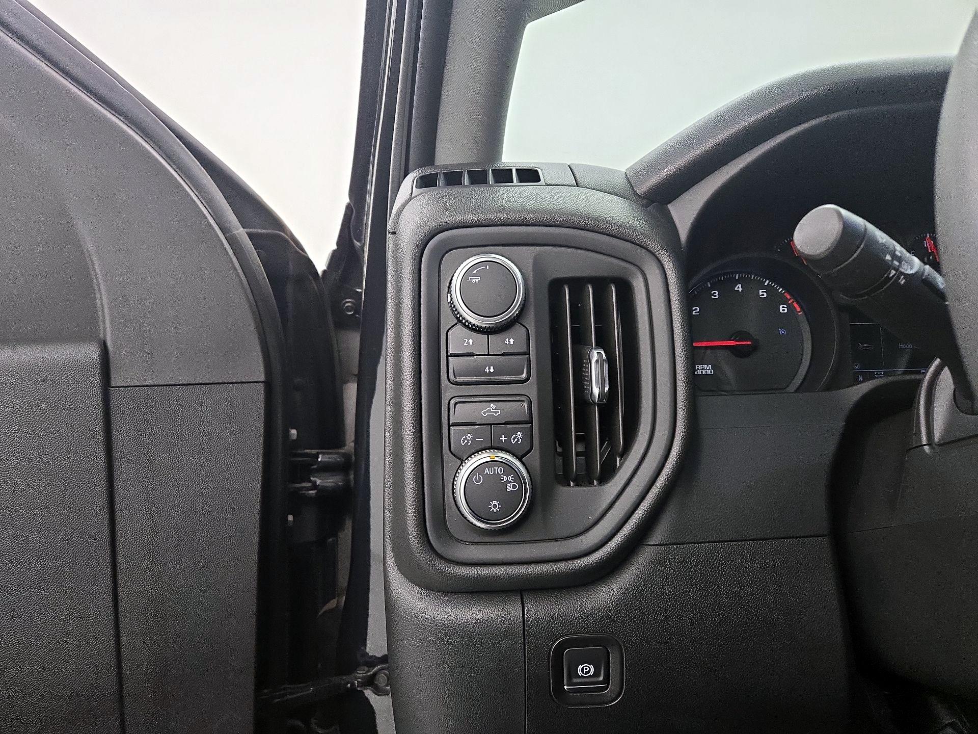 Thumbnail: 2020 GMC Sierra 2500 - 13