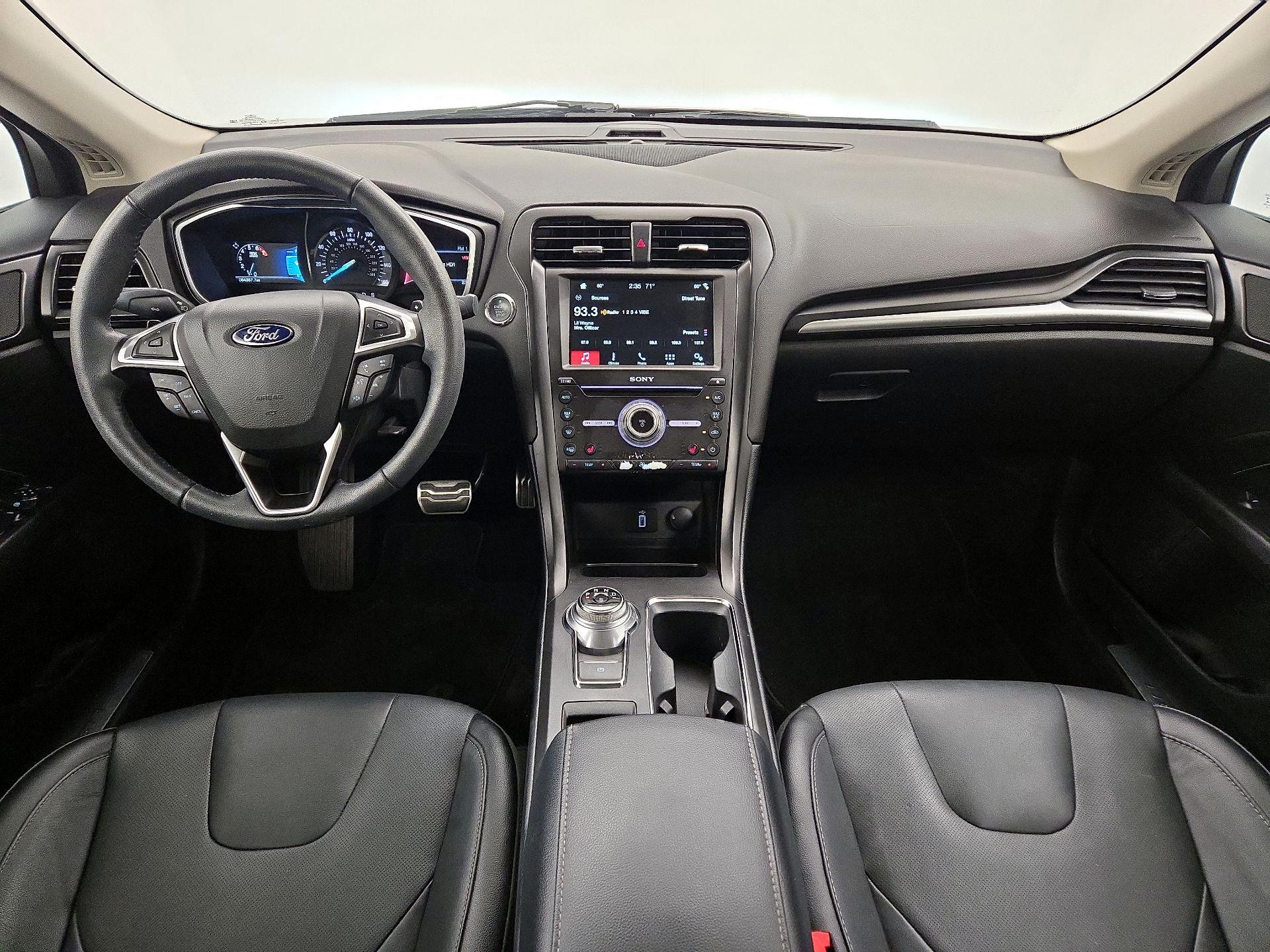 Thumbnail: 2017 Ford Fusion - 9