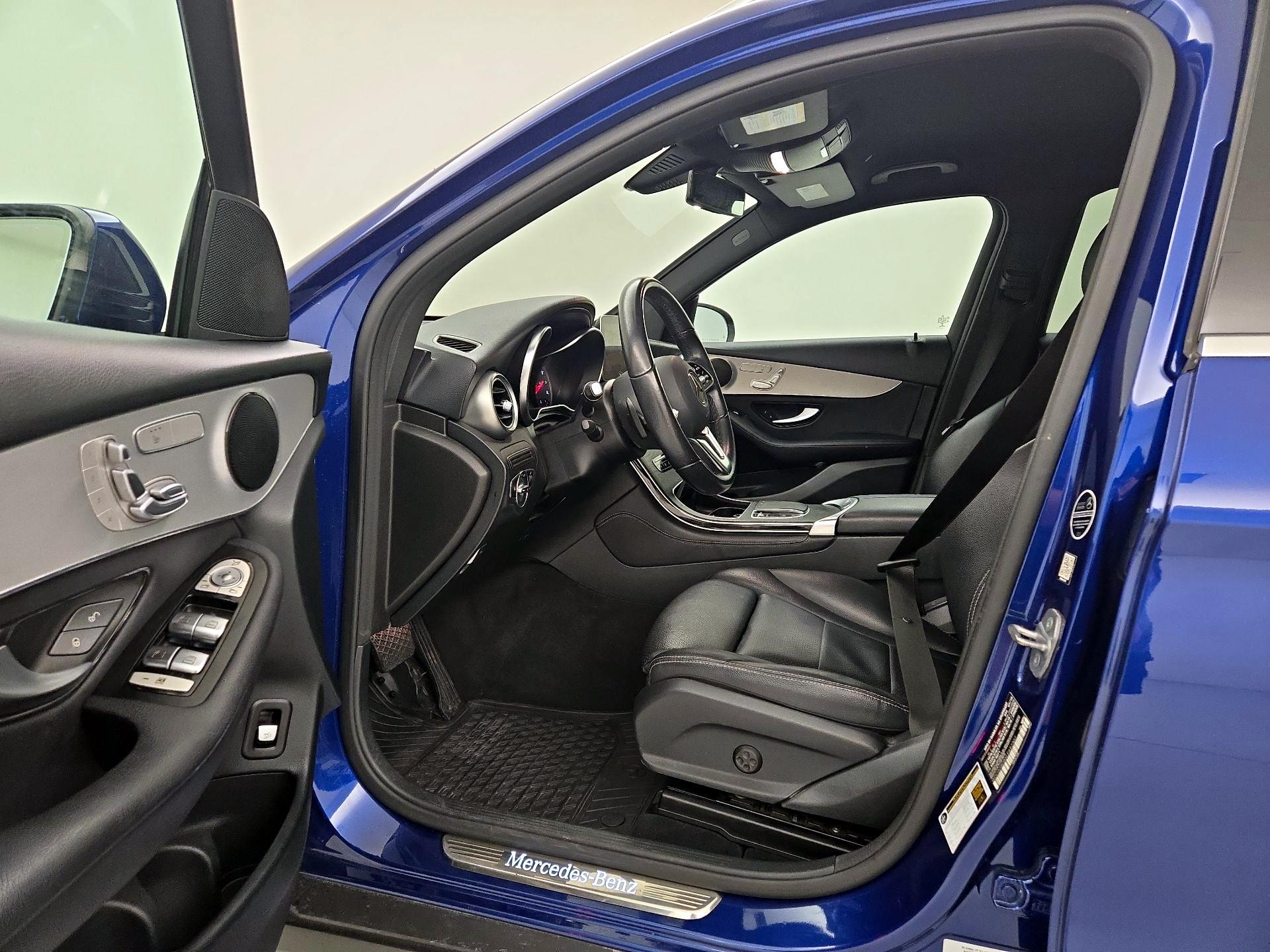 Thumbnail: 2020 Mercedes-Benz GLC - 11