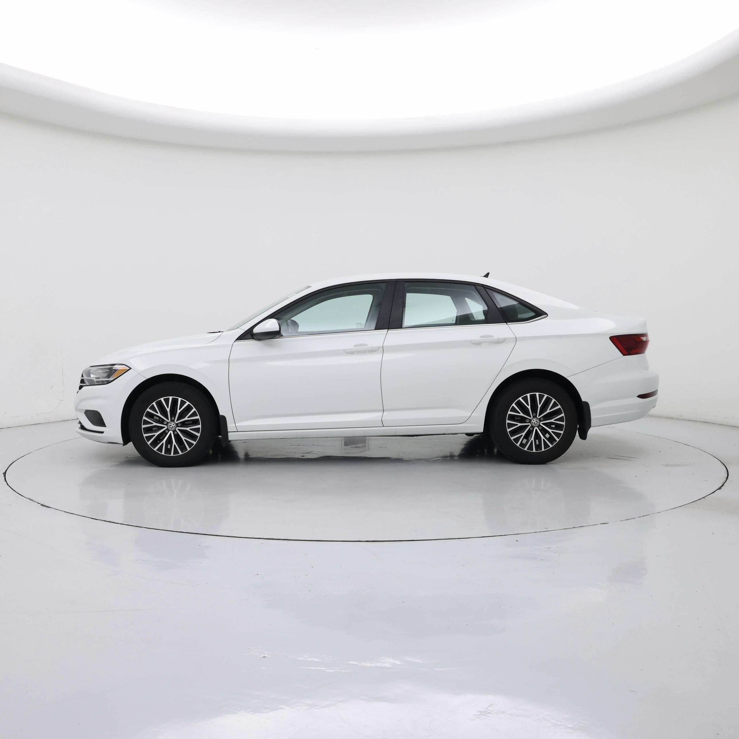 Thumbnail: 2021 Volkswagen Jetta - 3