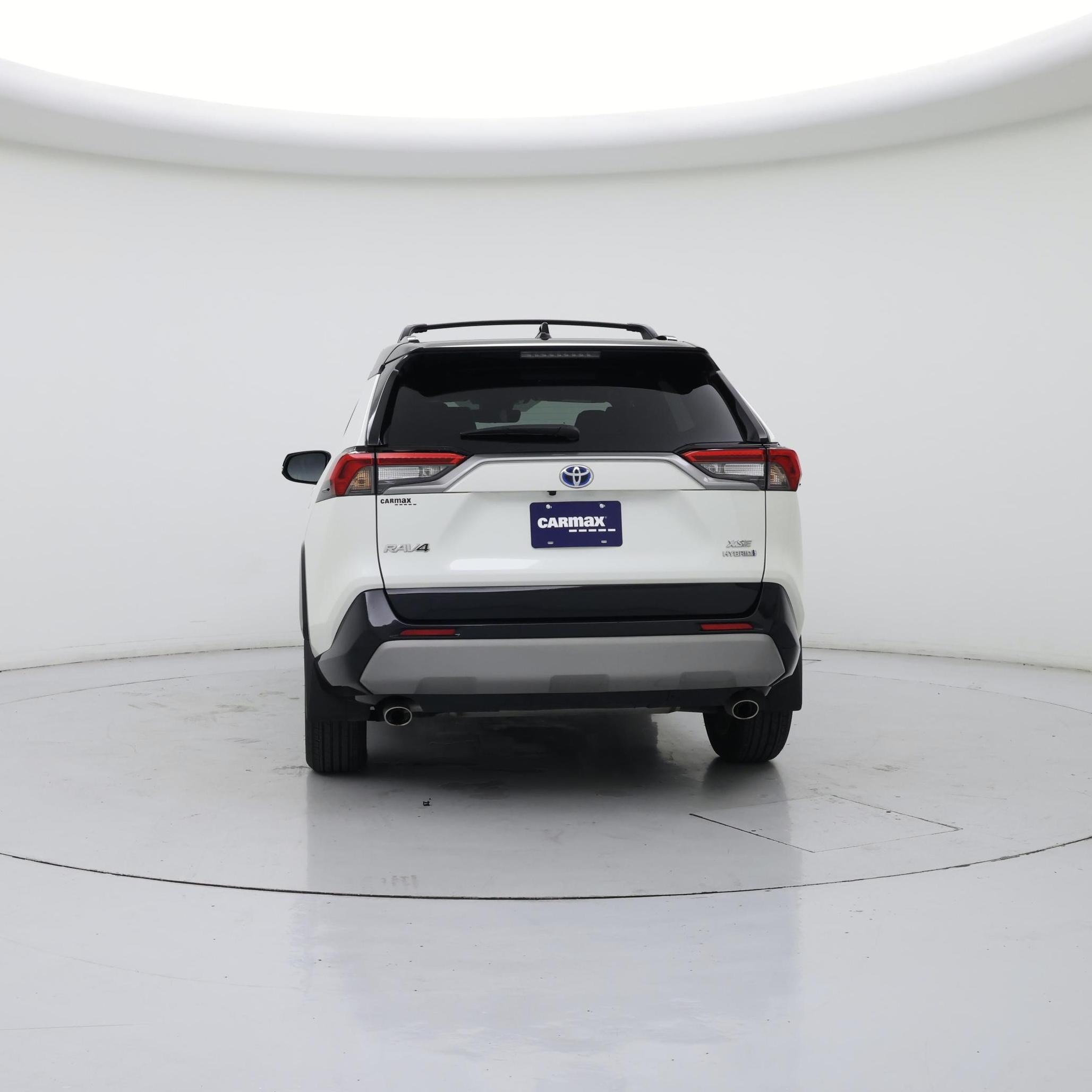 Thumbnail: 2022 Toyota RAV4 - 6