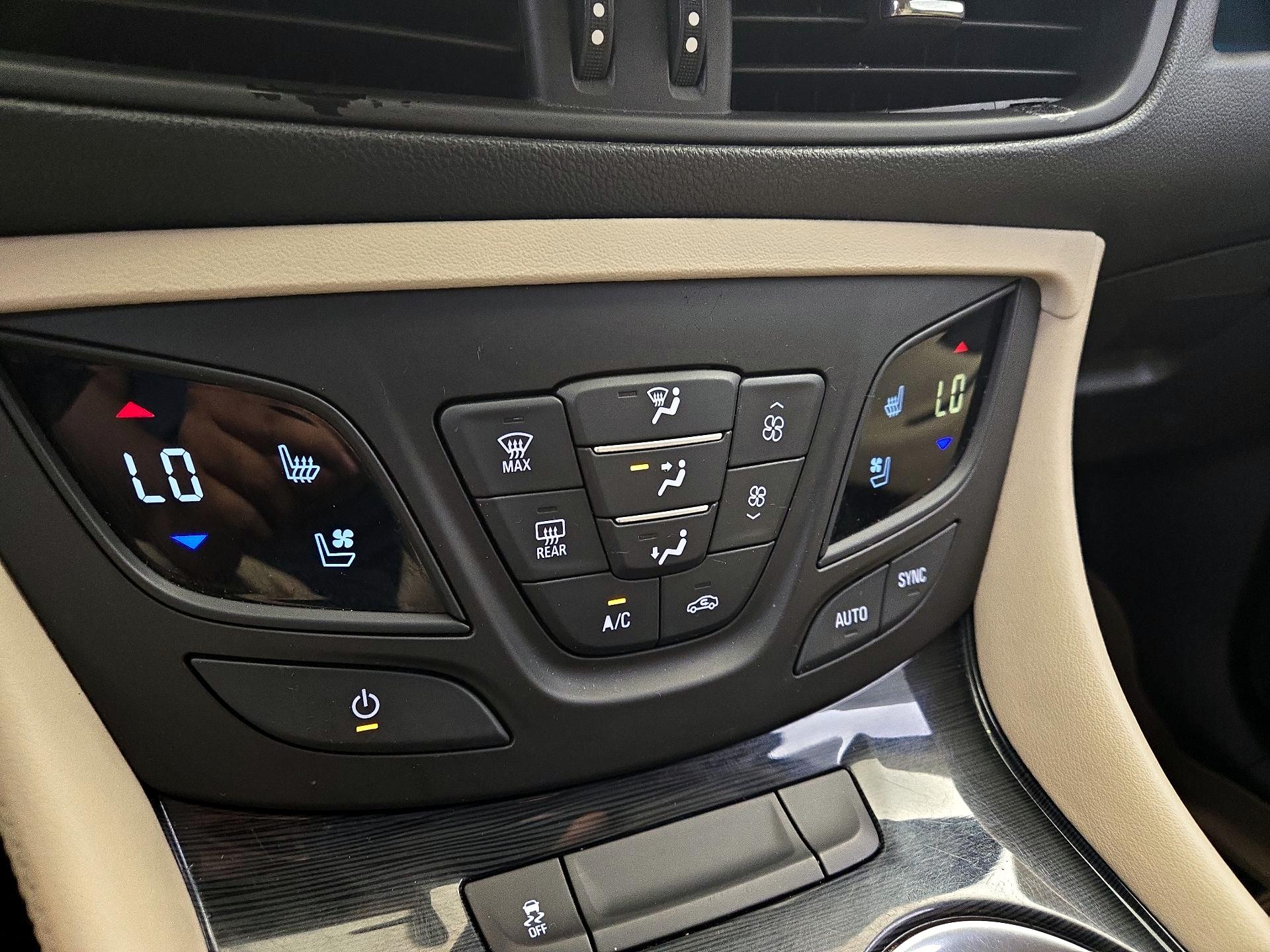 Thumbnail: 2017 Buick Envision - 17