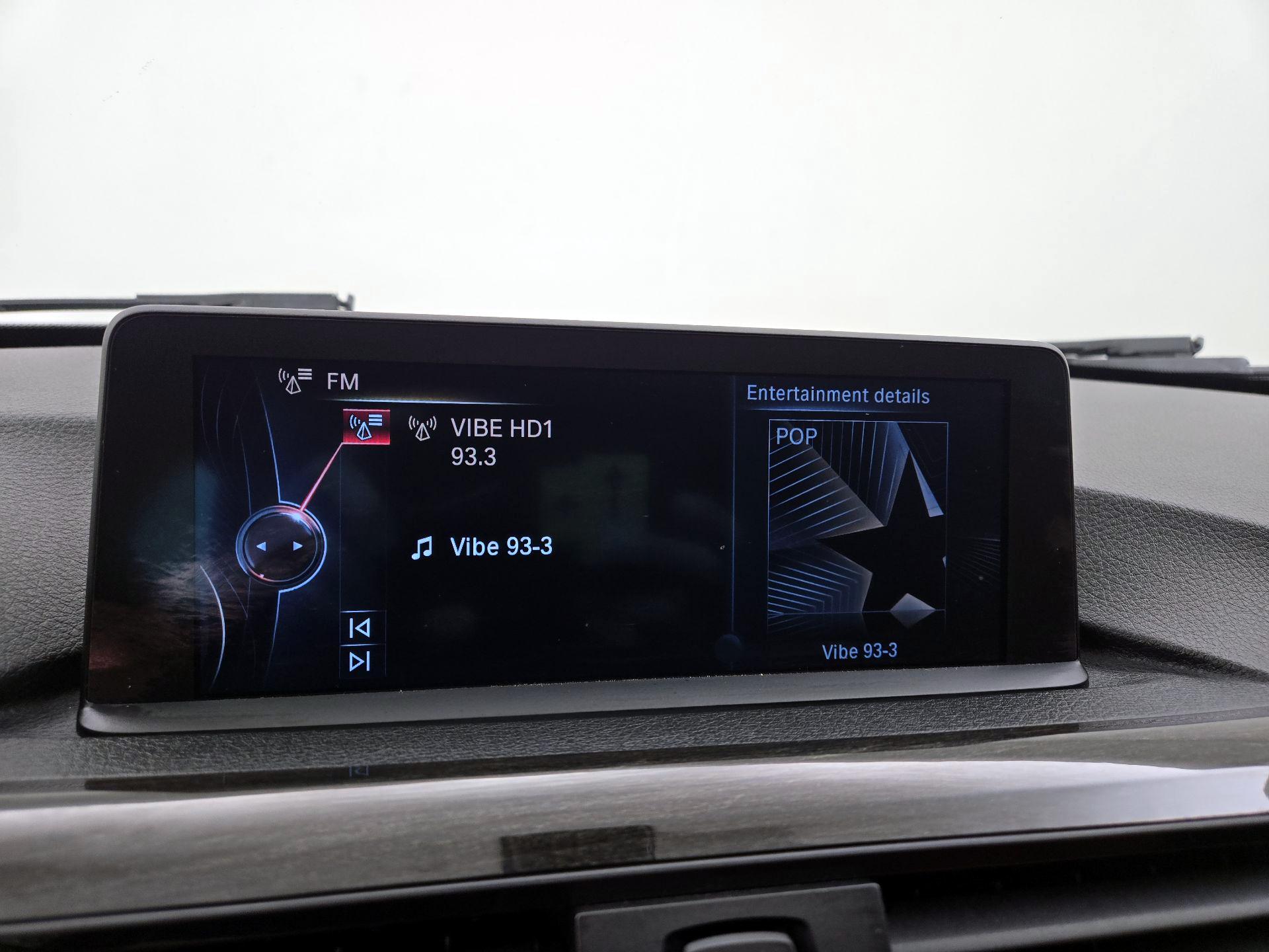Thumbnail: 2015 BMW 3 Series - 16