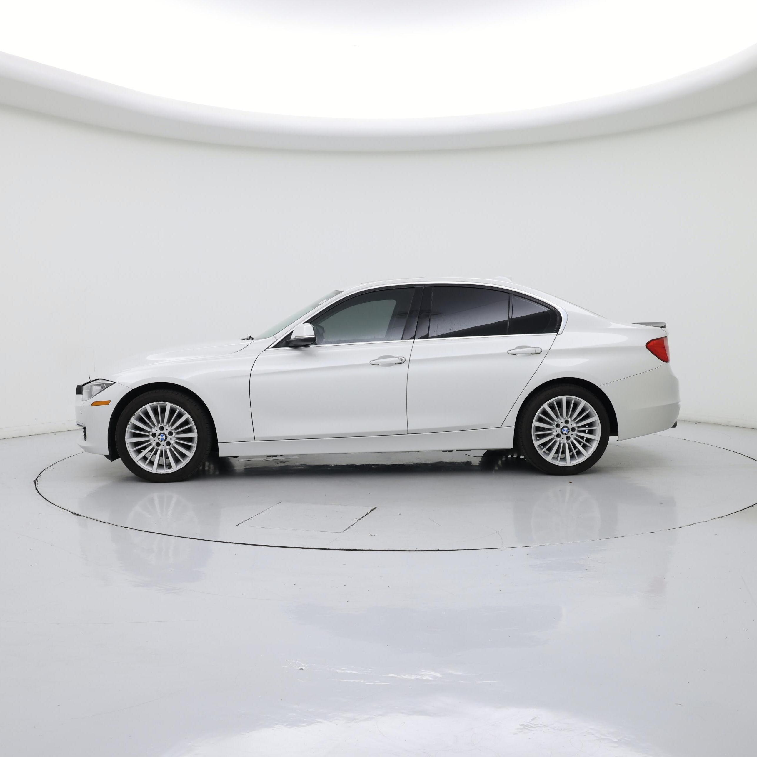 Thumbnail: 2015 BMW 3 Series - 3