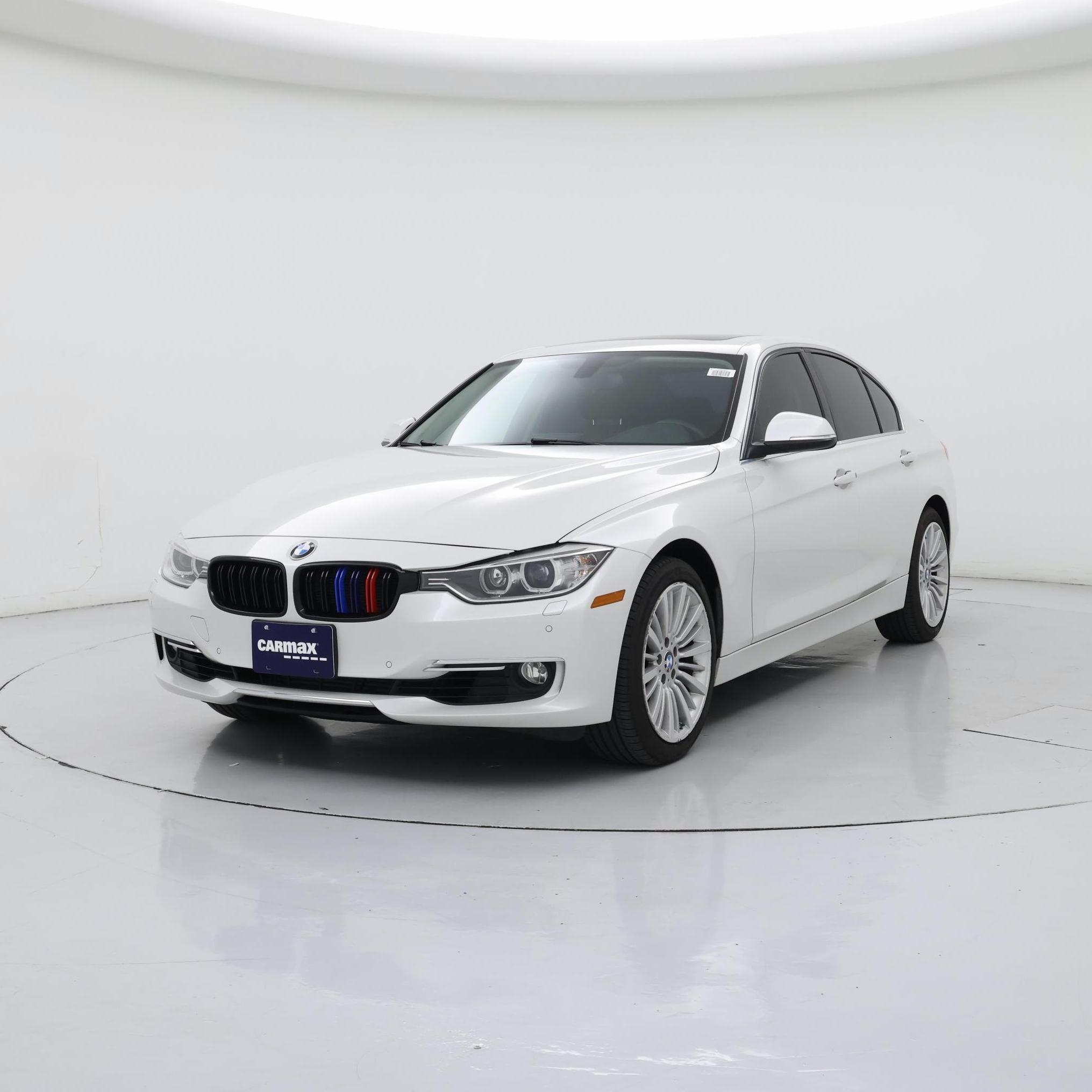 Thumbnail: 2015 BMW 3 Series - 4