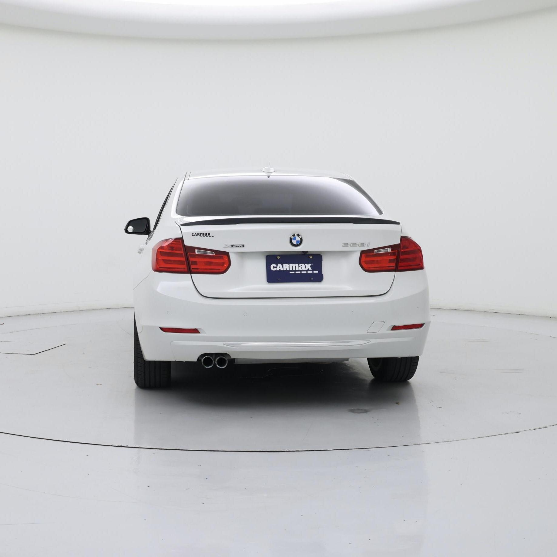 Thumbnail: 2015 BMW 3 Series - 6