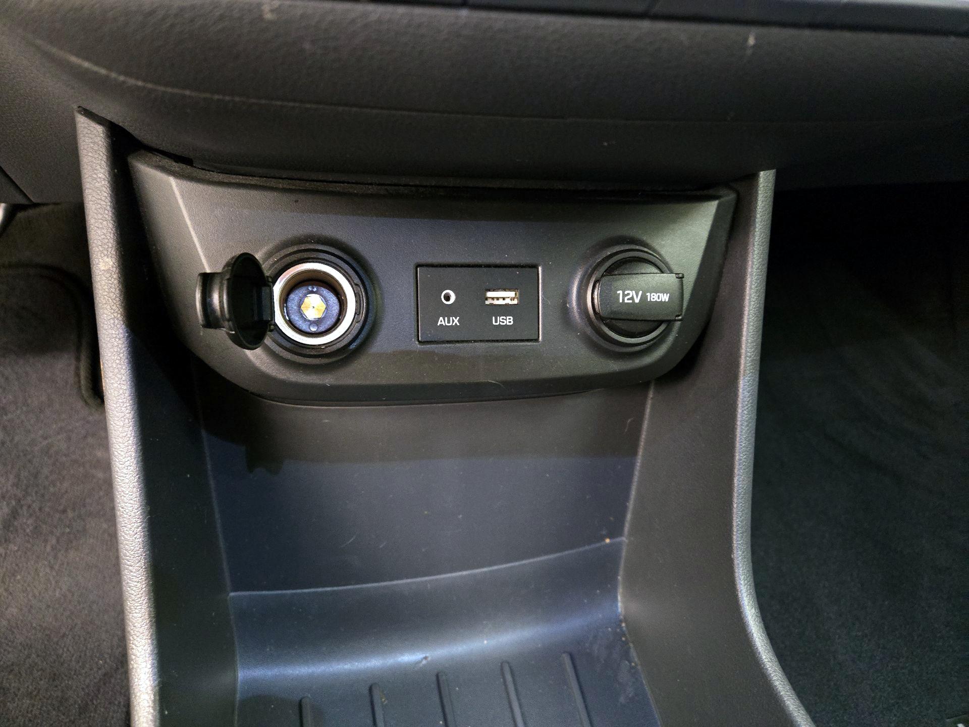 Thumbnail: 2019 Hyundai Ioniq - 19