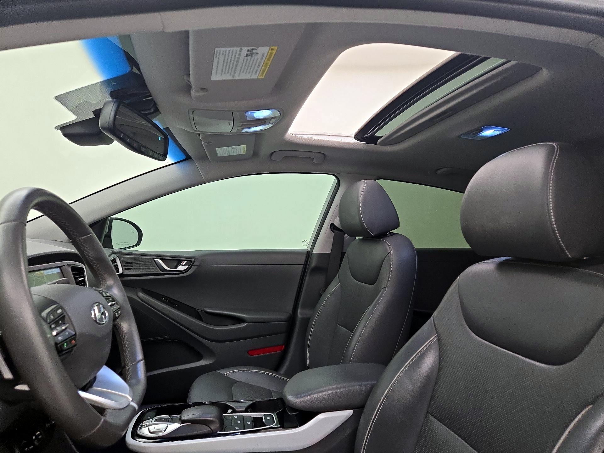 Thumbnail: 2019 Hyundai Ioniq - 20