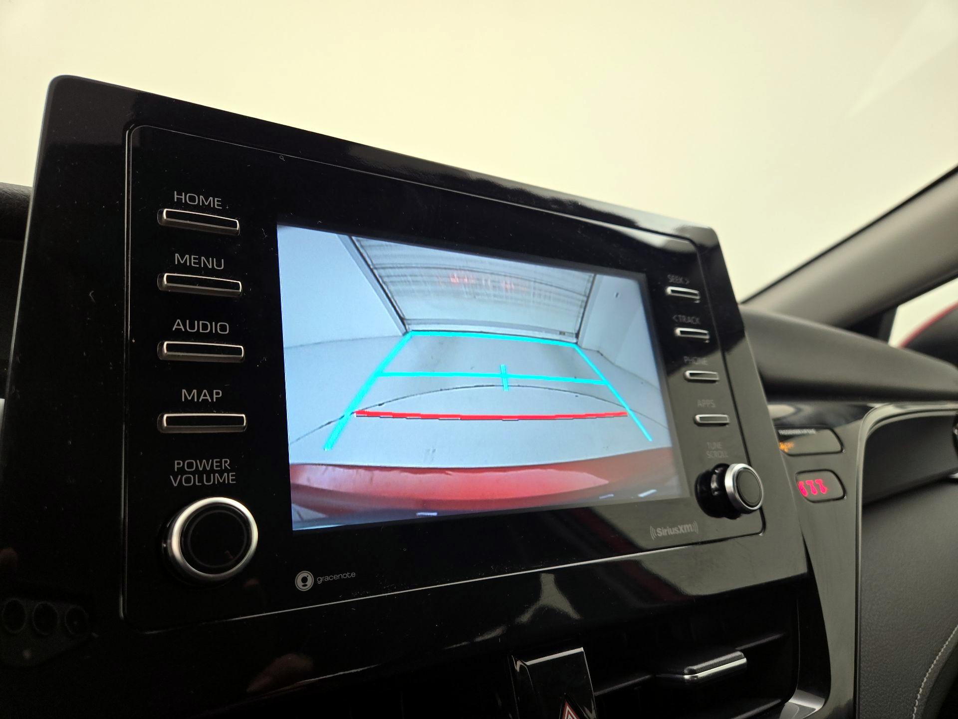 Thumbnail: 2021 Toyota Camry - 14