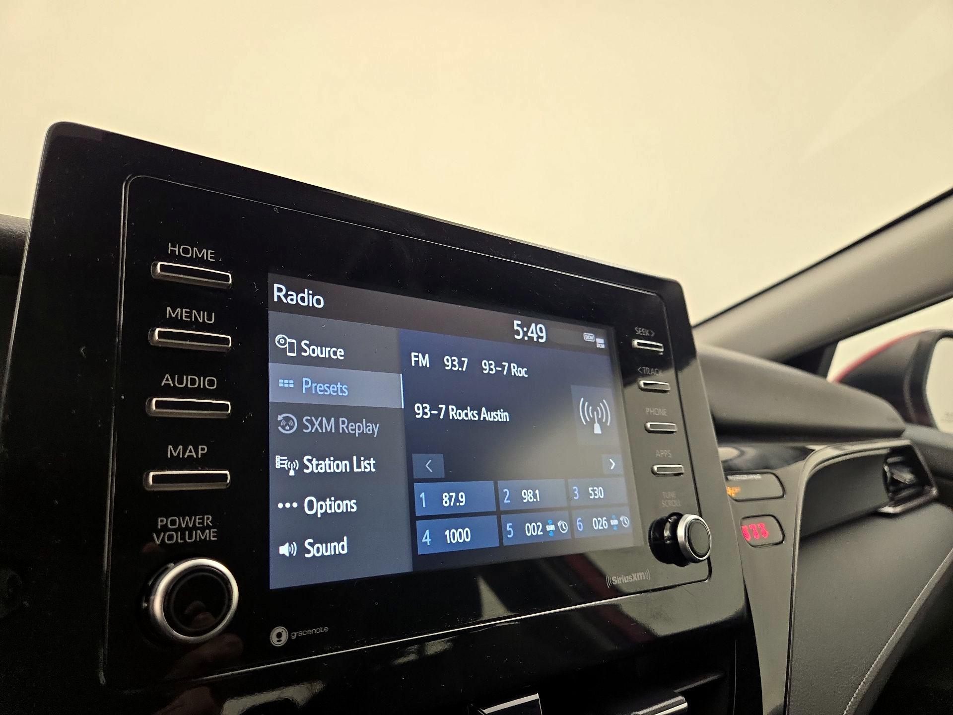 Thumbnail: 2021 Toyota Camry - 15