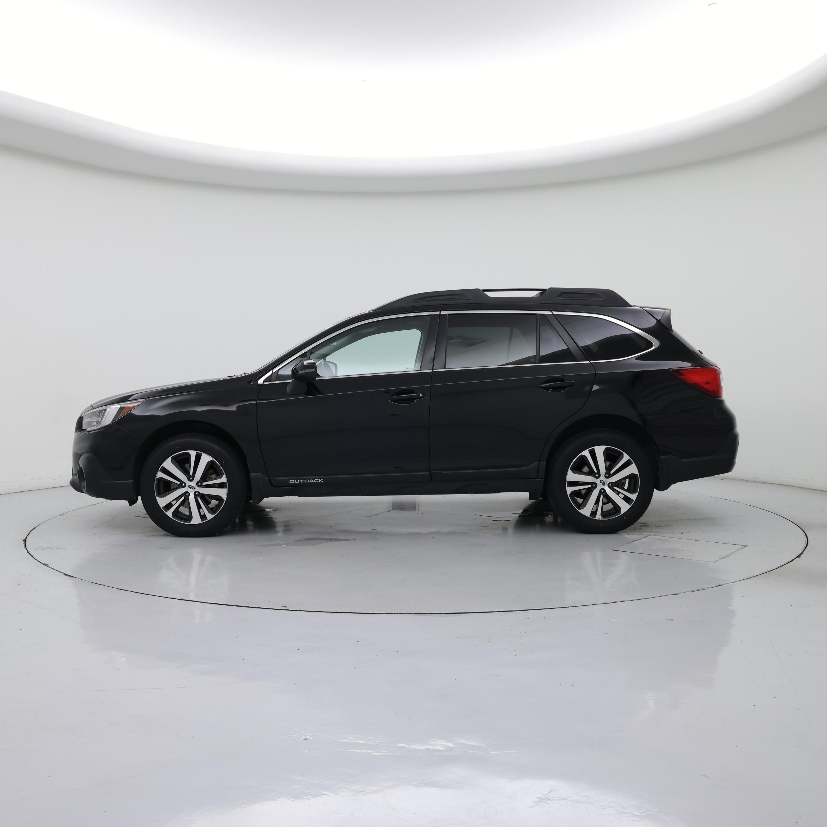 Thumbnail: 2019 Subaru Outback - 3