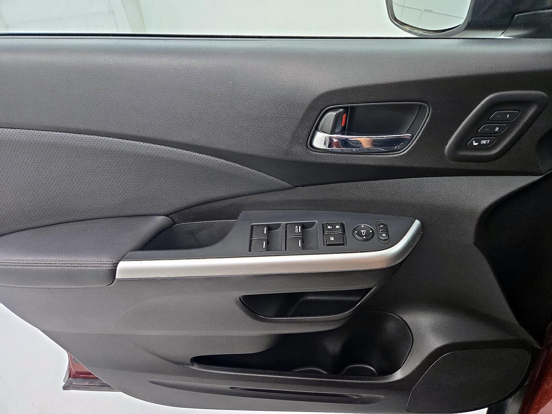 Thumbnail: 2015 Honda CR-V - 12