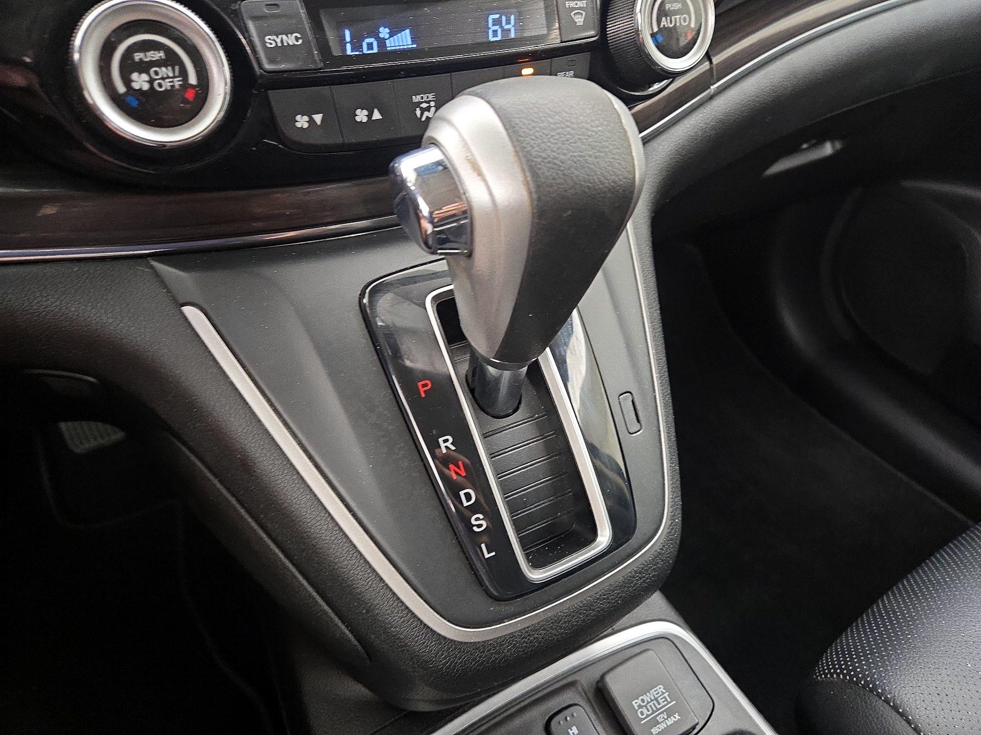 Thumbnail: 2015 Honda CR-V - 17