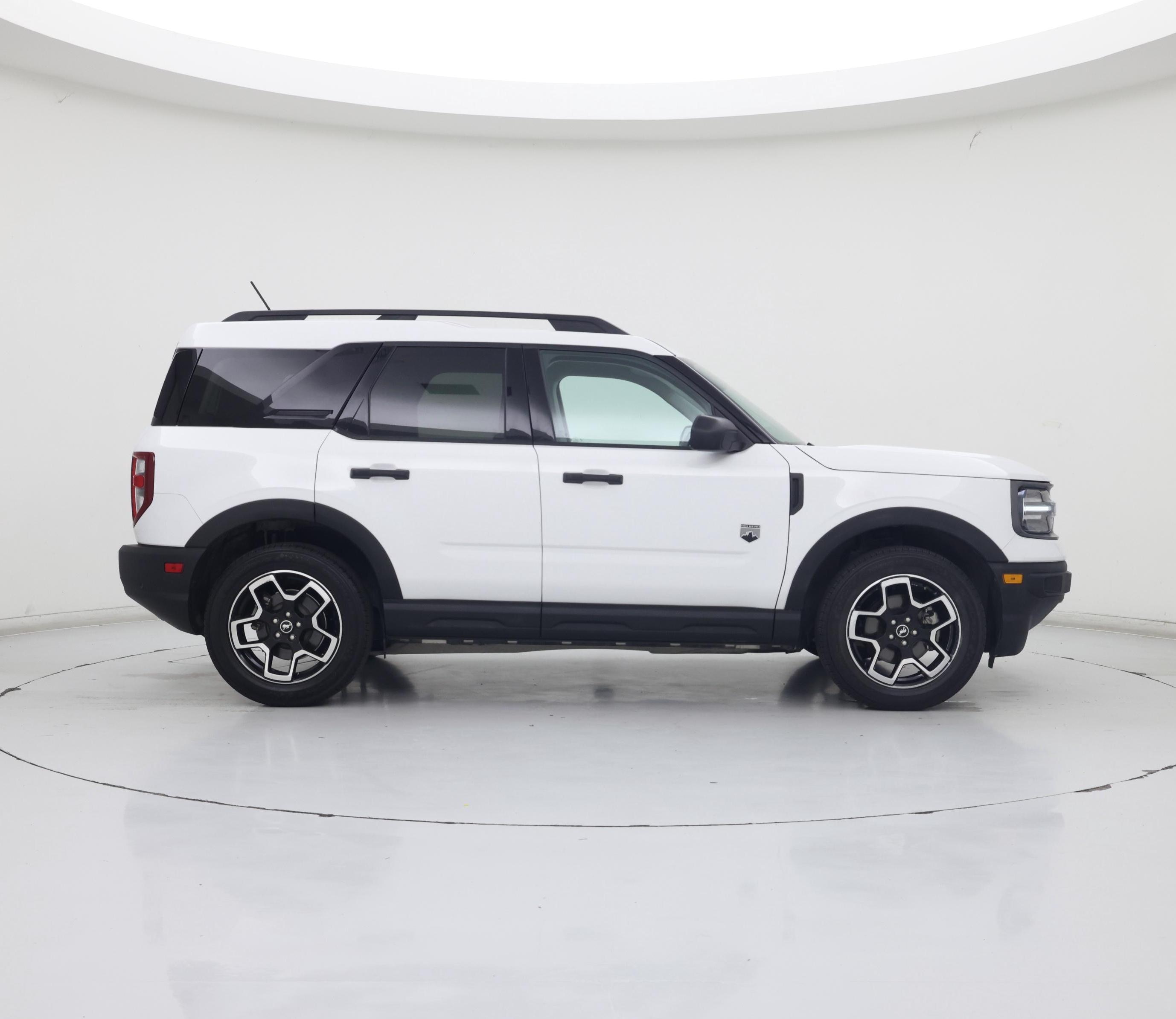 Thumbnail: 2022 Ford Bronco Sport - 7
