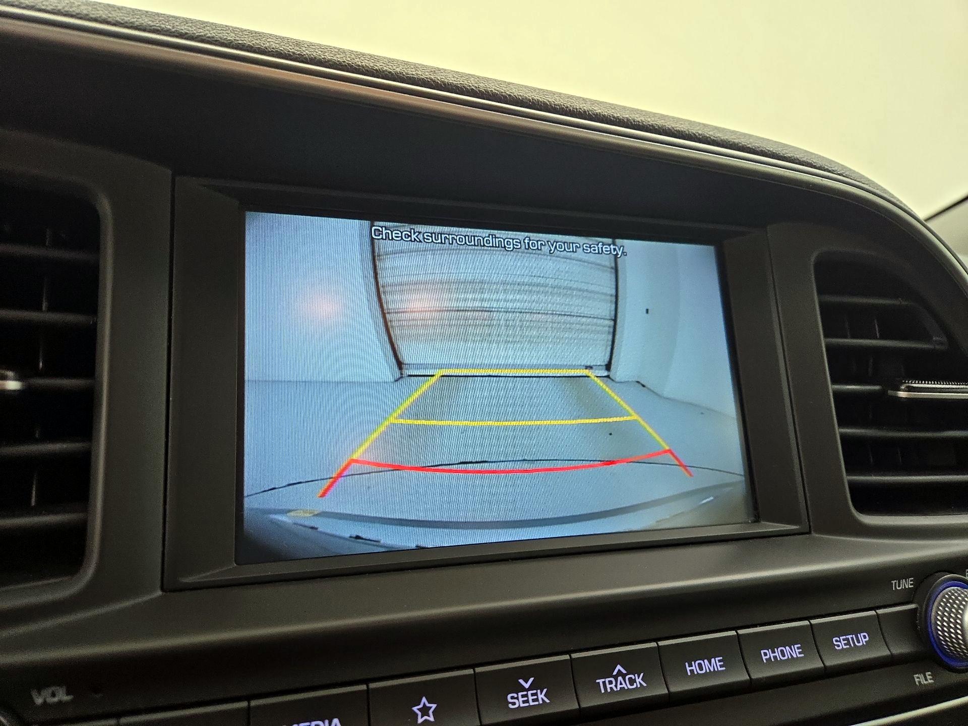 Thumbnail: 2020 Hyundai Elantra - 14