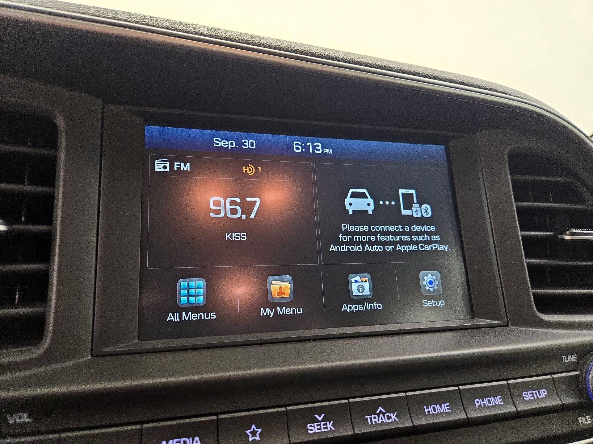 Thumbnail: 2020 Hyundai Elantra - 15