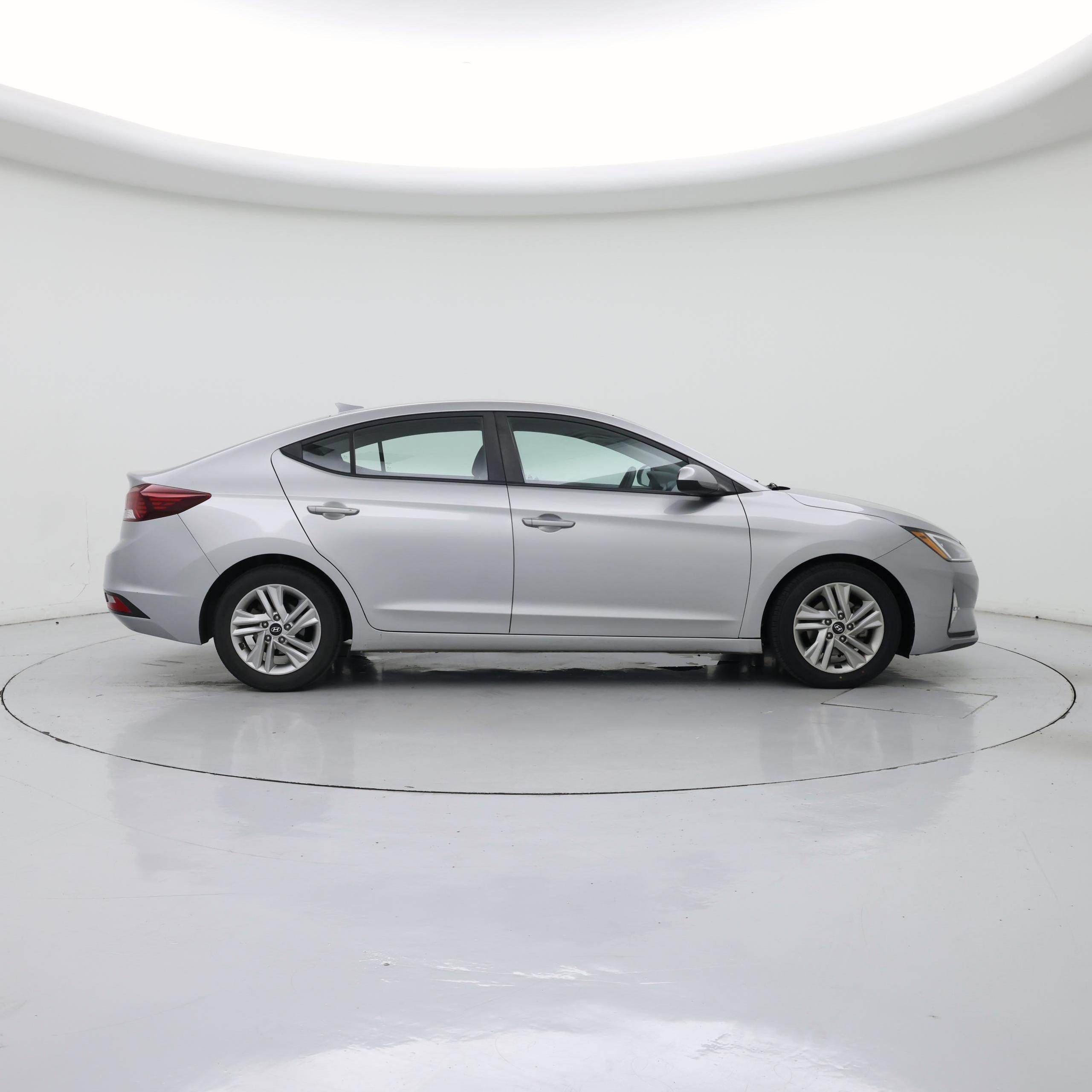Thumbnail: 2020 Hyundai Elantra - 7