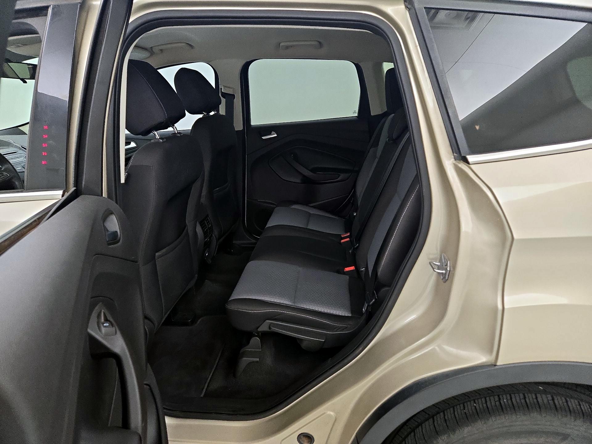 Thumbnail: 2017 Ford Escape - 19