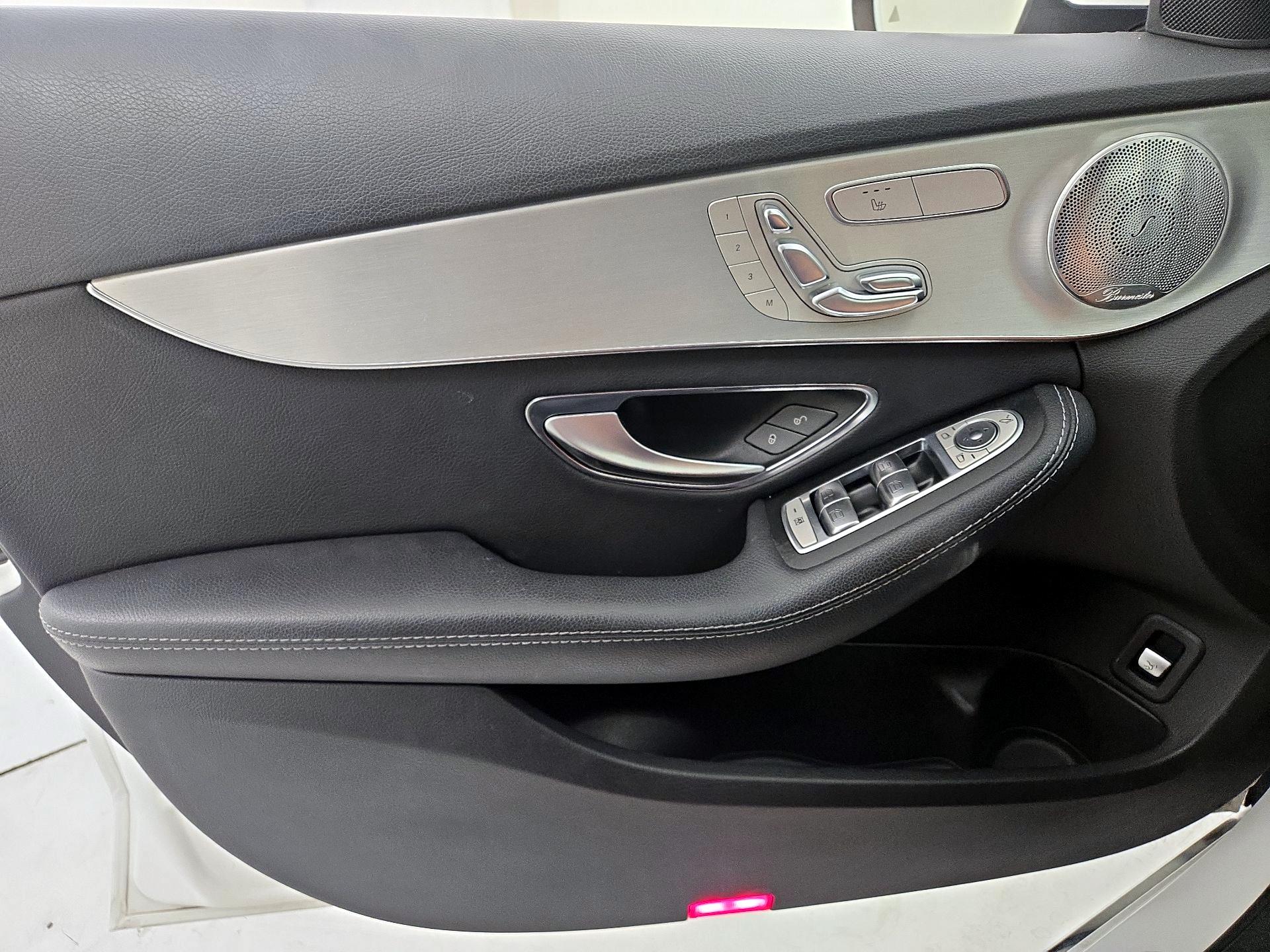 Thumbnail: 2016 Mercedes-Benz C-Class - 10
