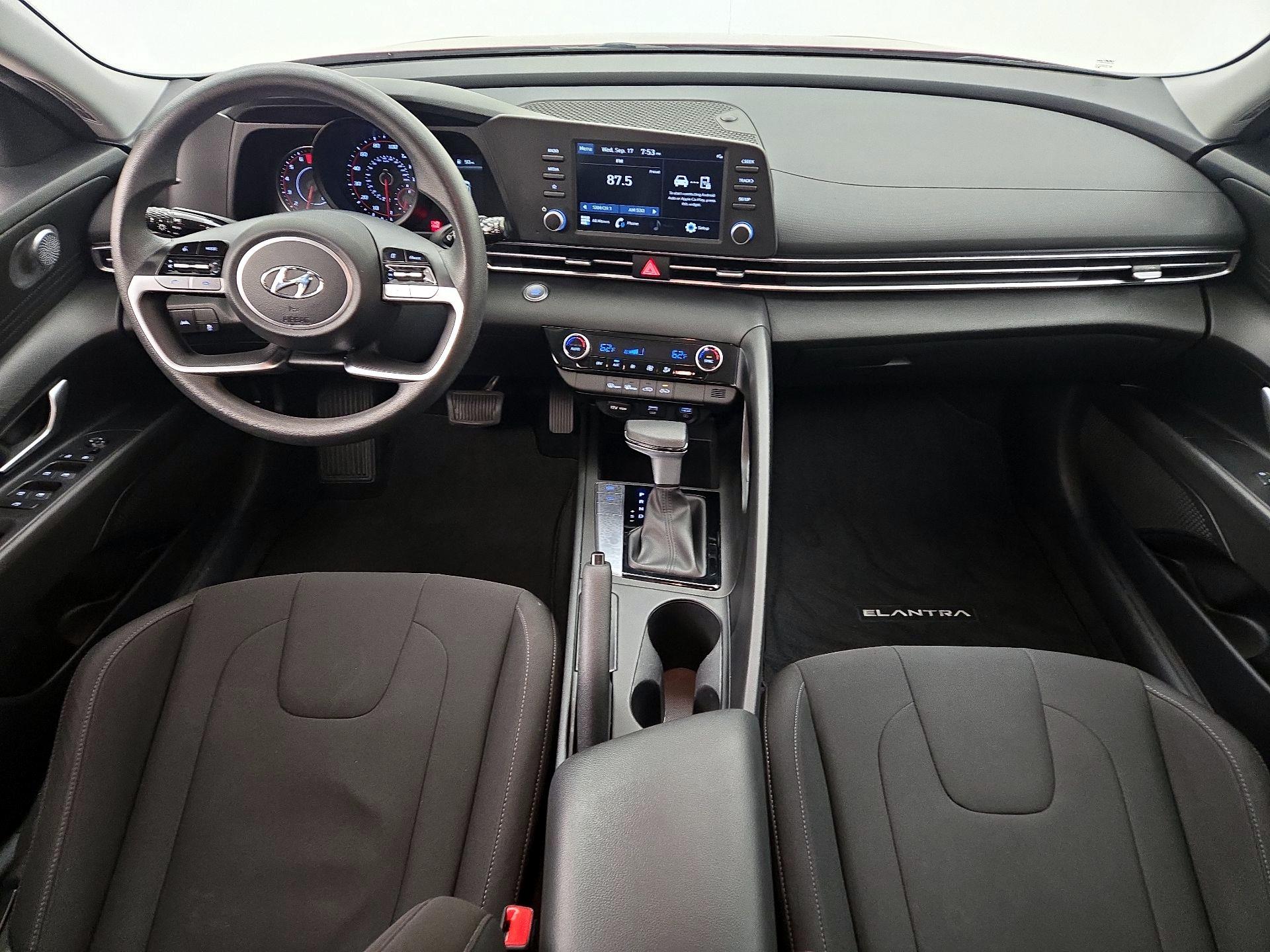 Thumbnail: 2023 Hyundai Elantra - 9