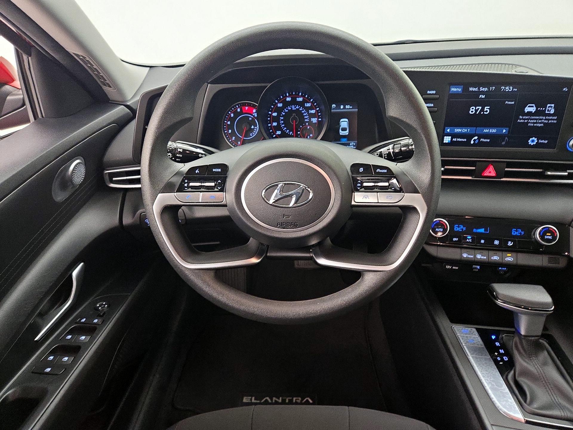 Thumbnail: 2023 Hyundai Elantra - 10