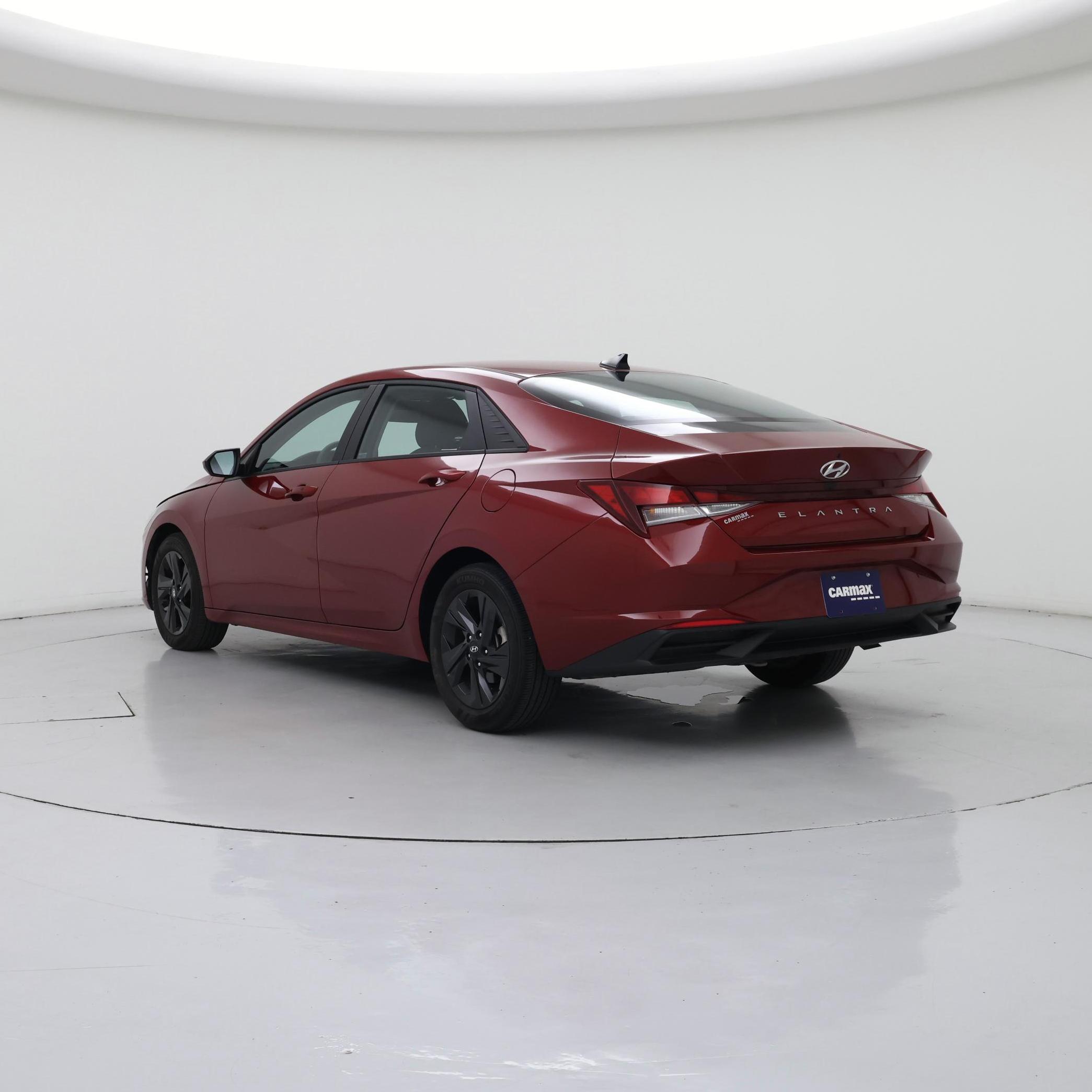 Thumbnail: 2023 Hyundai Elantra - 2