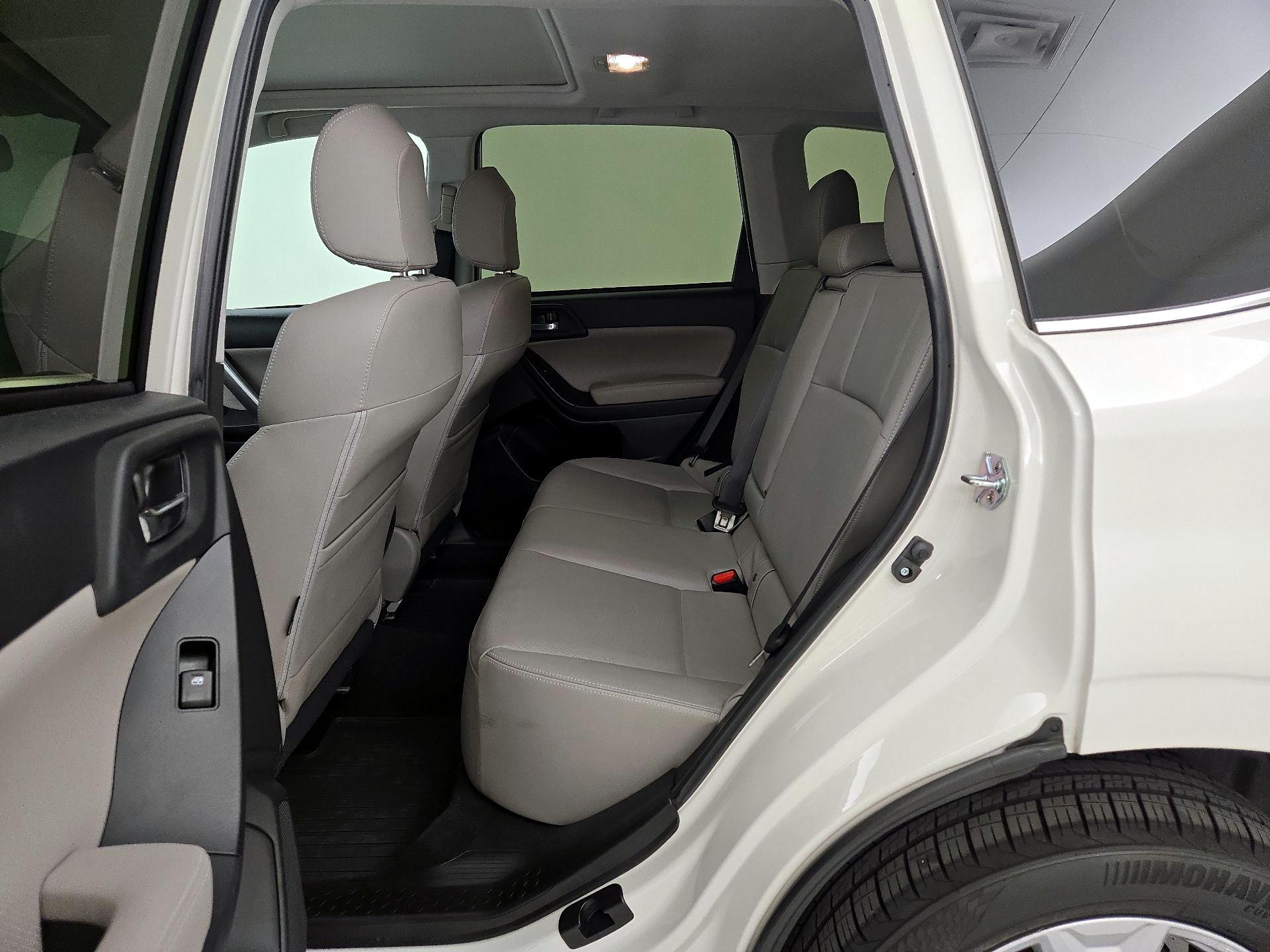 Thumbnail: 2015 Subaru Forester - 20
