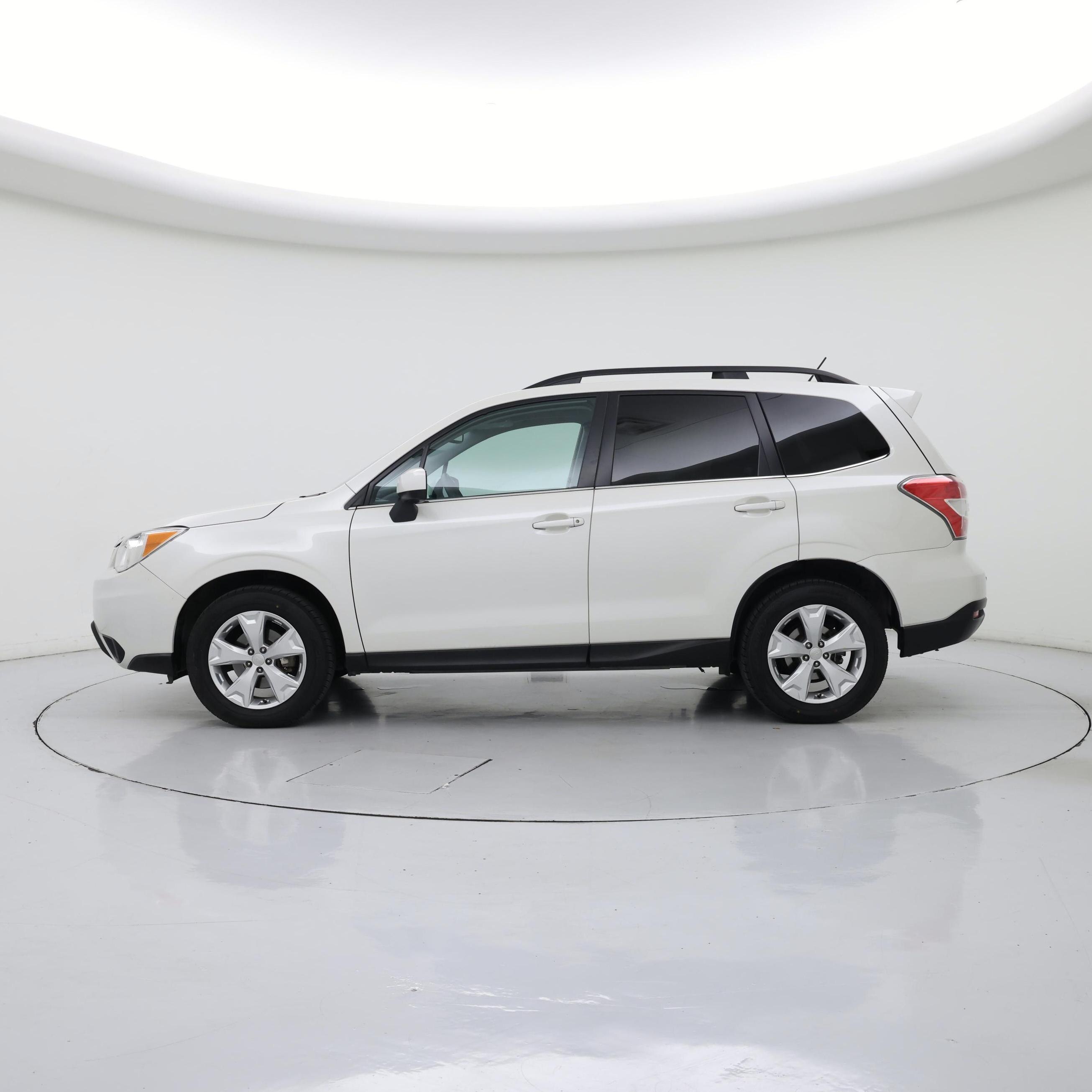 Thumbnail: 2015 Subaru Forester - 3