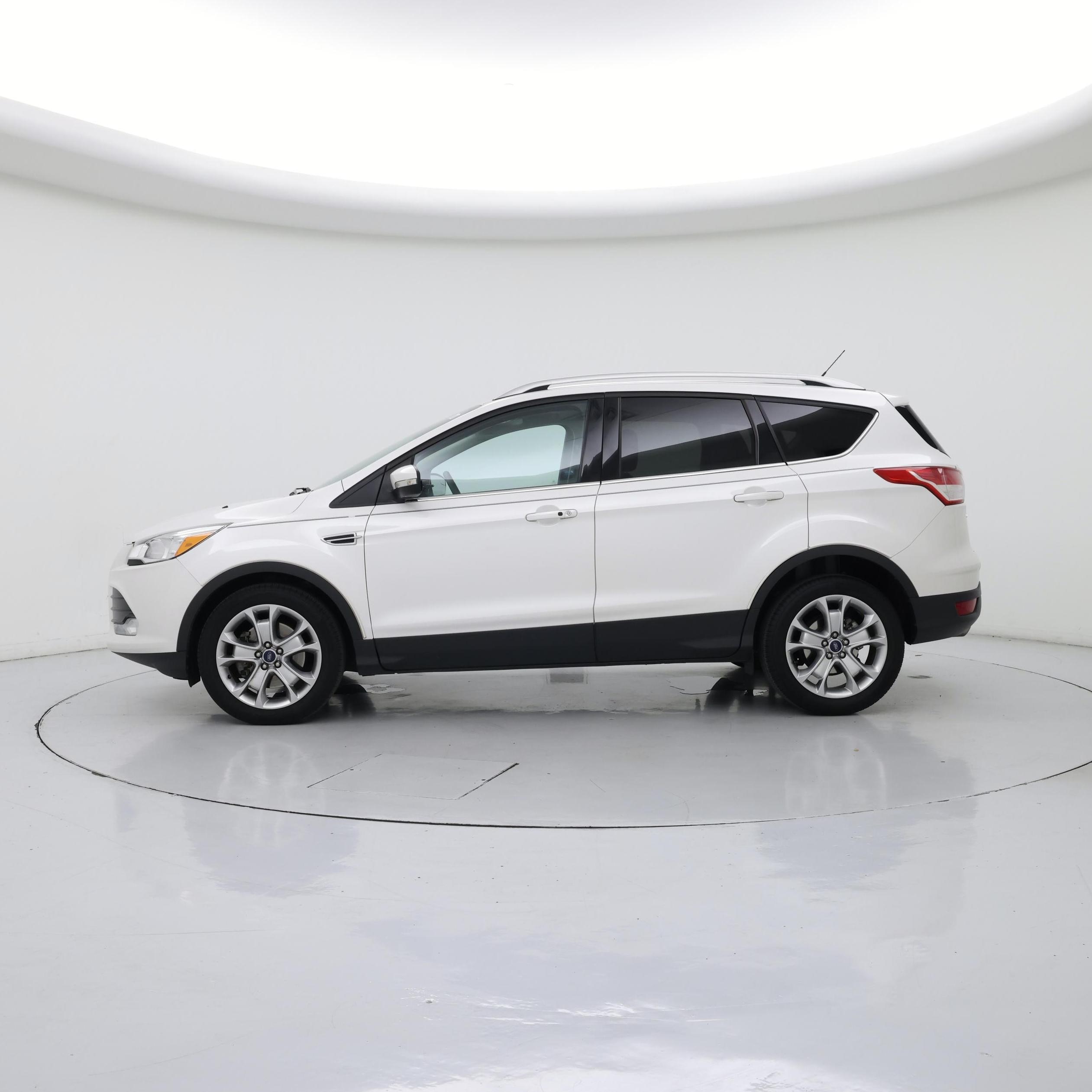 Thumbnail: 2015 Ford Escape - 3