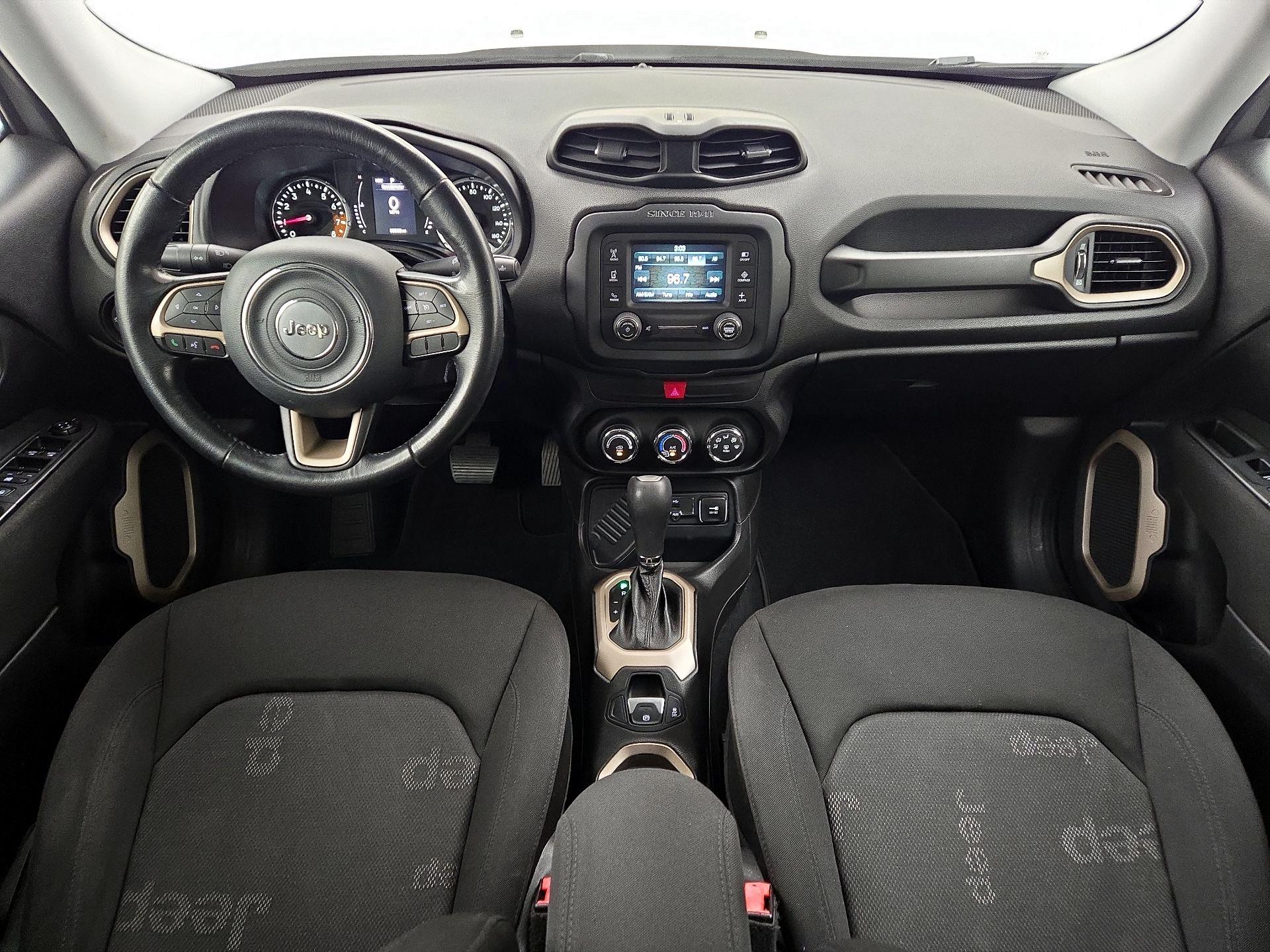 Thumbnail: 2016 Jeep Renegade - 9