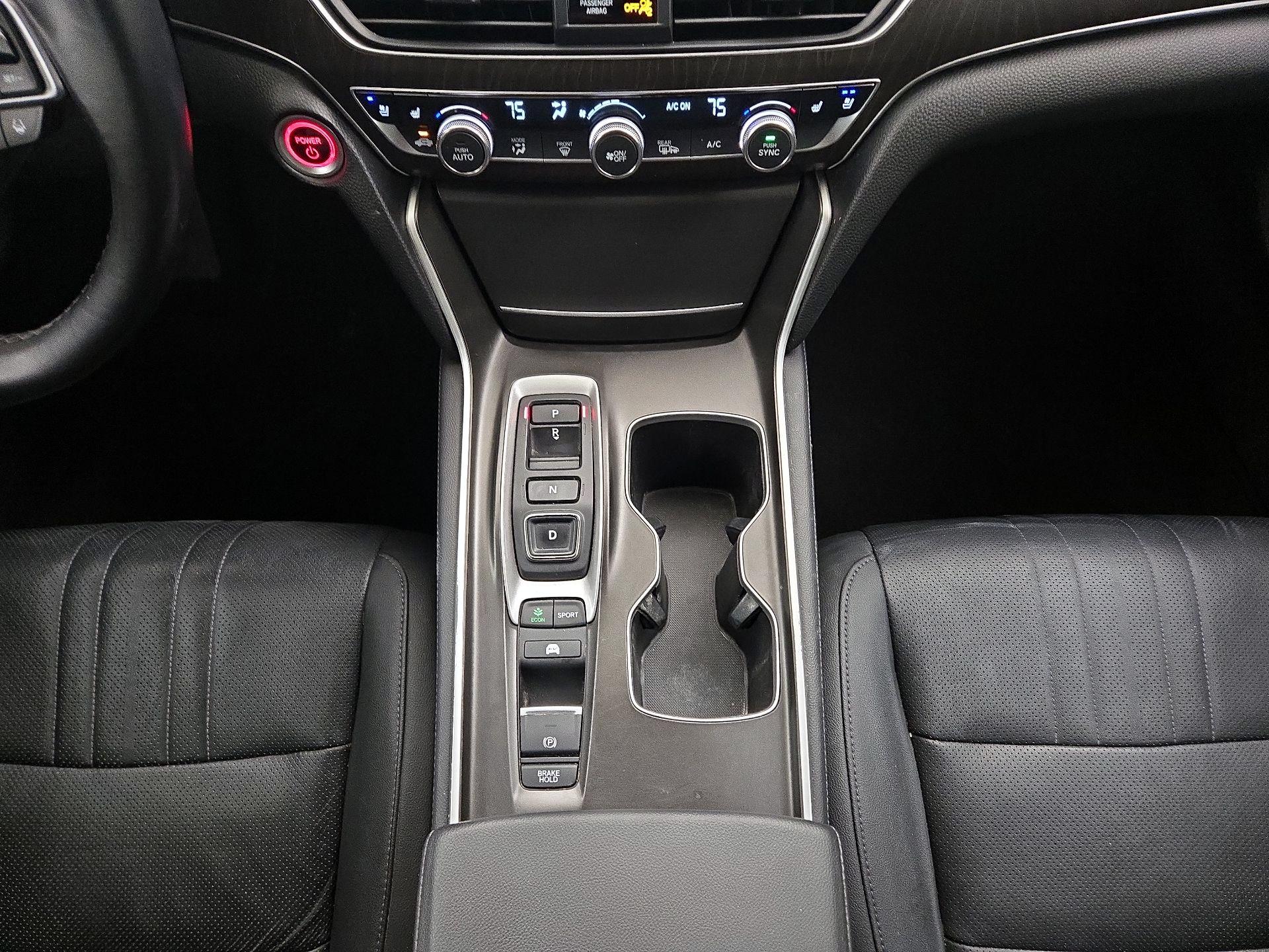 Thumbnail: 2019 Honda Accord - 18