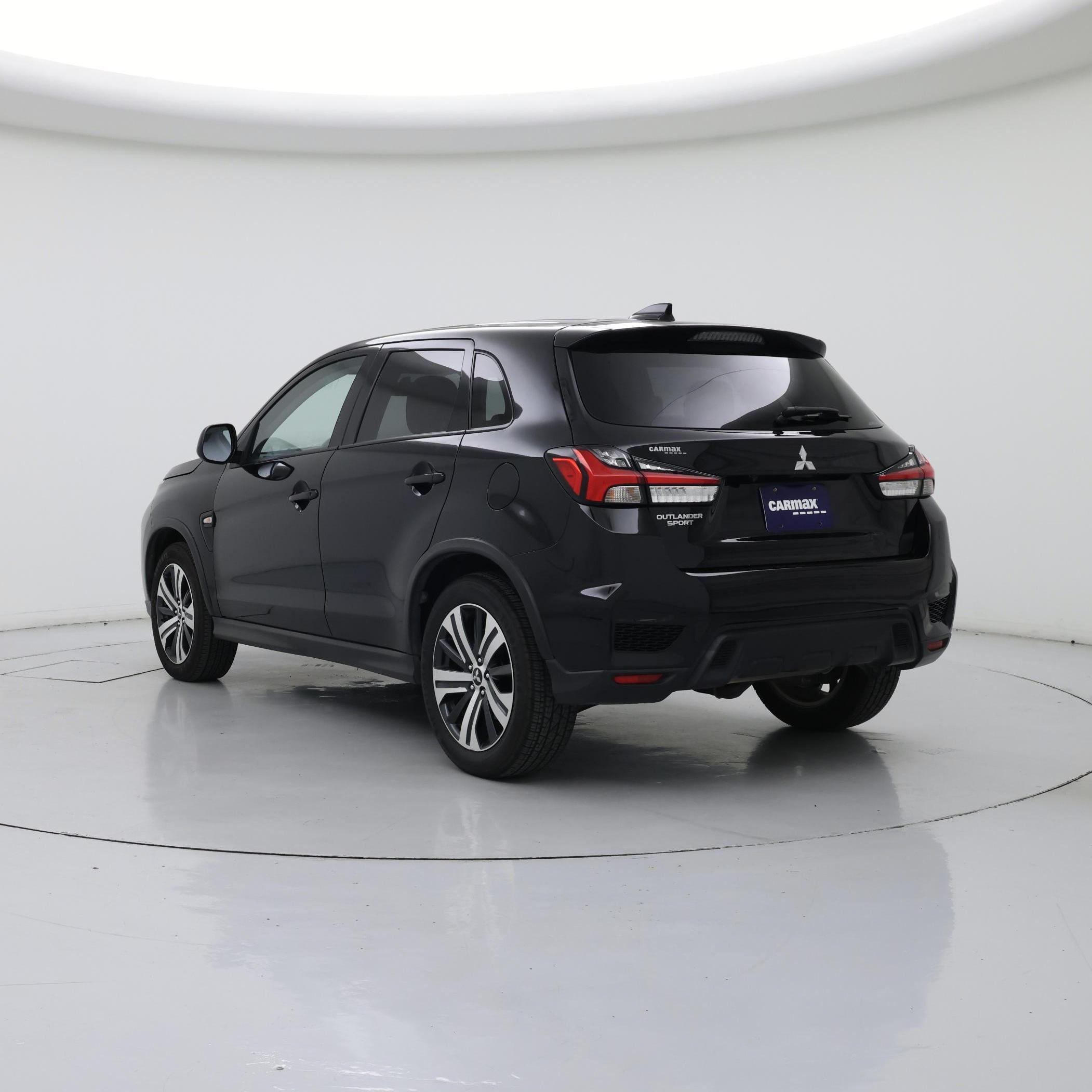 Thumbnail: 2020 Mitsubishi Outlander Sport - 2