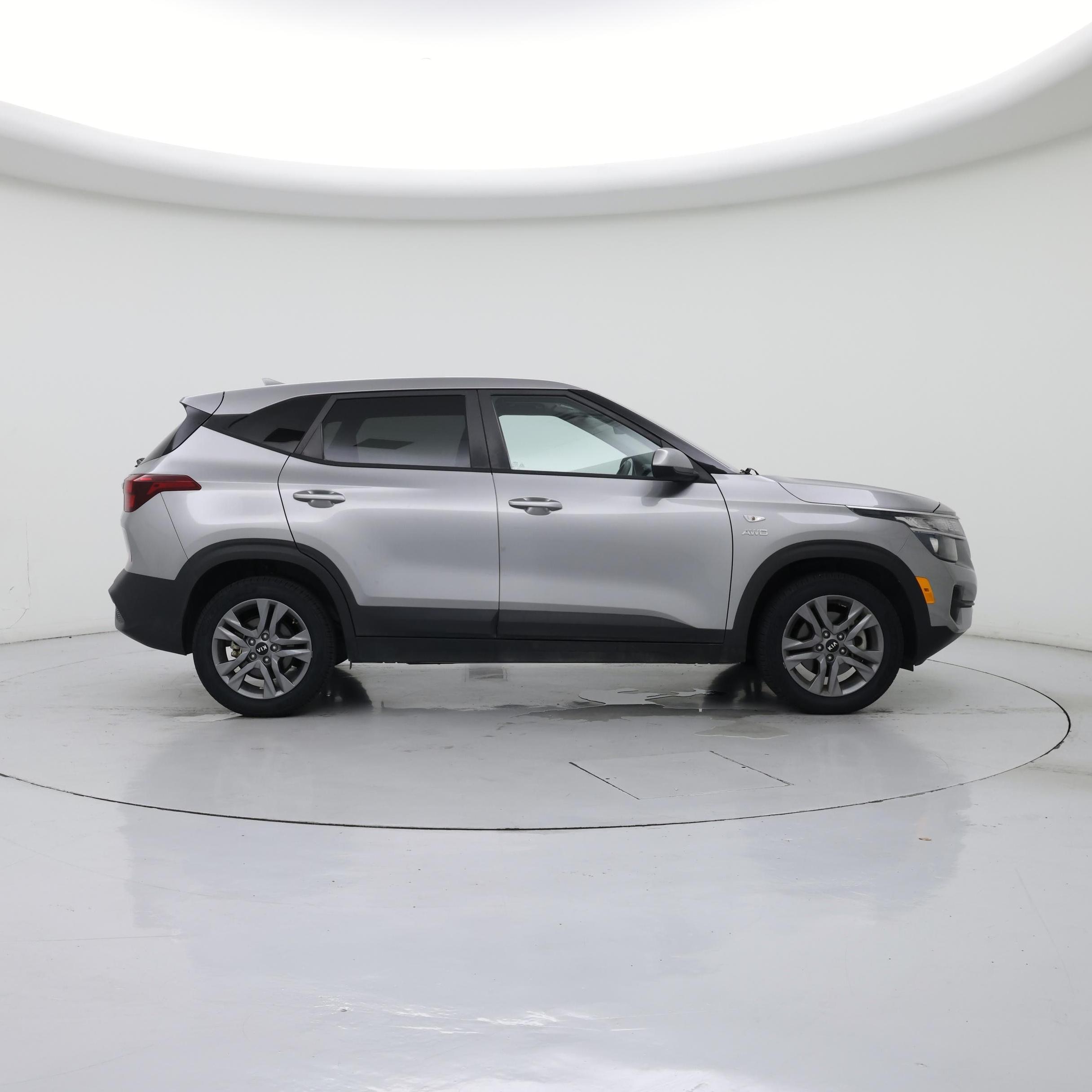 Thumbnail: 2021 Kia Seltos - 7