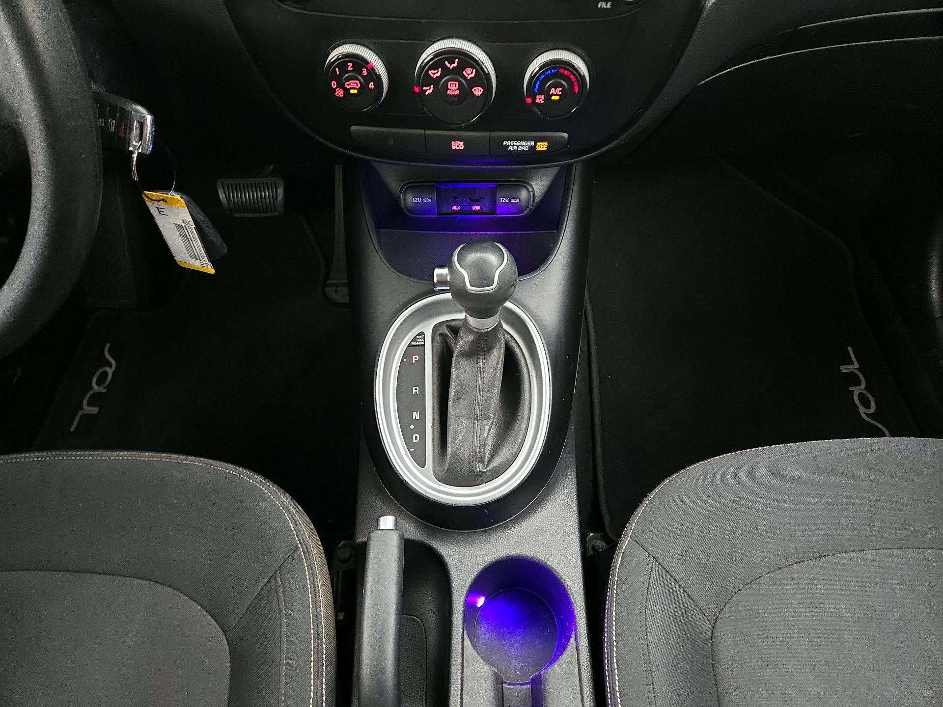 Thumbnail: 2014 Kia Soul - 16