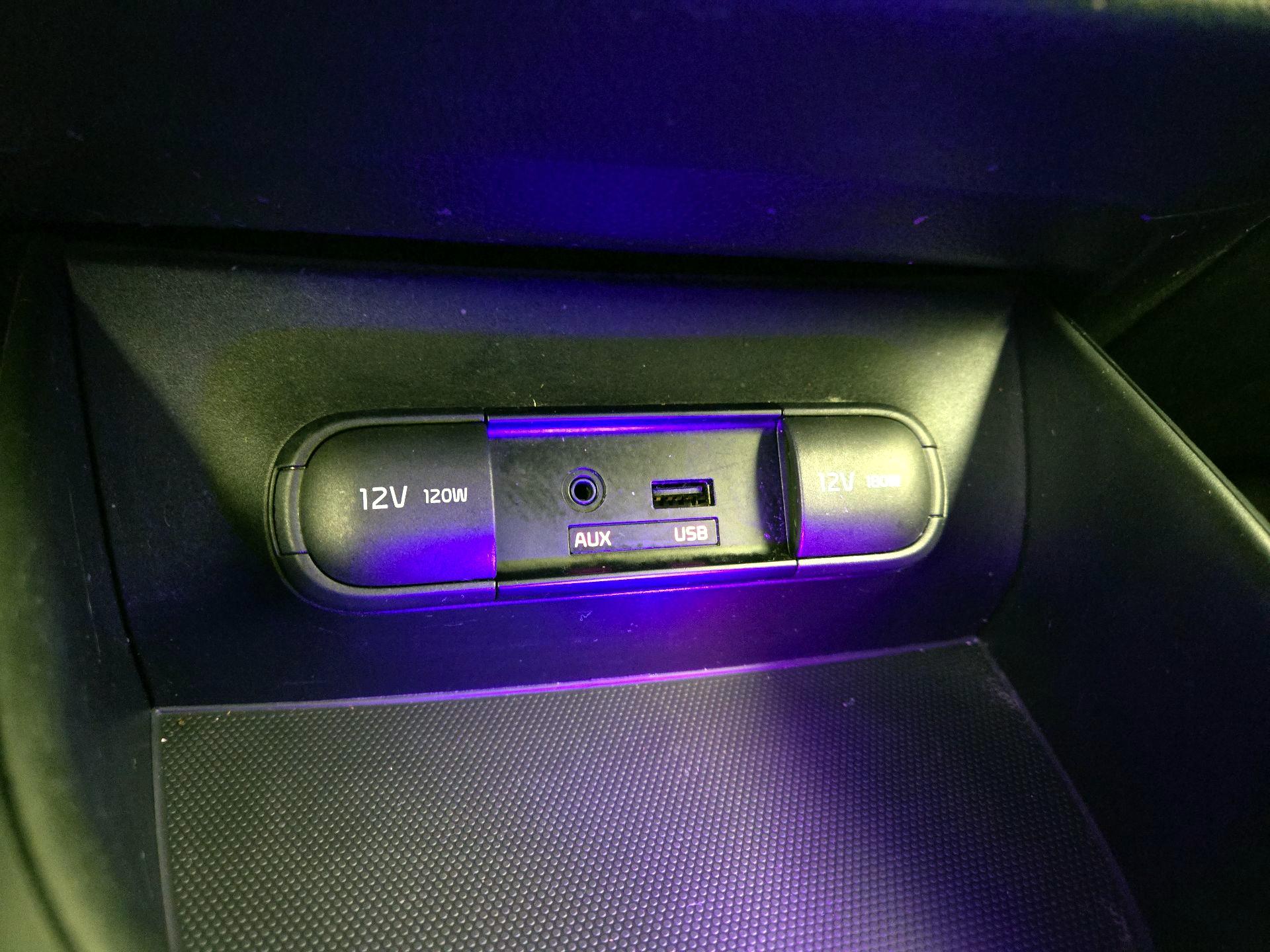 Thumbnail: 2014 Kia Soul - 17