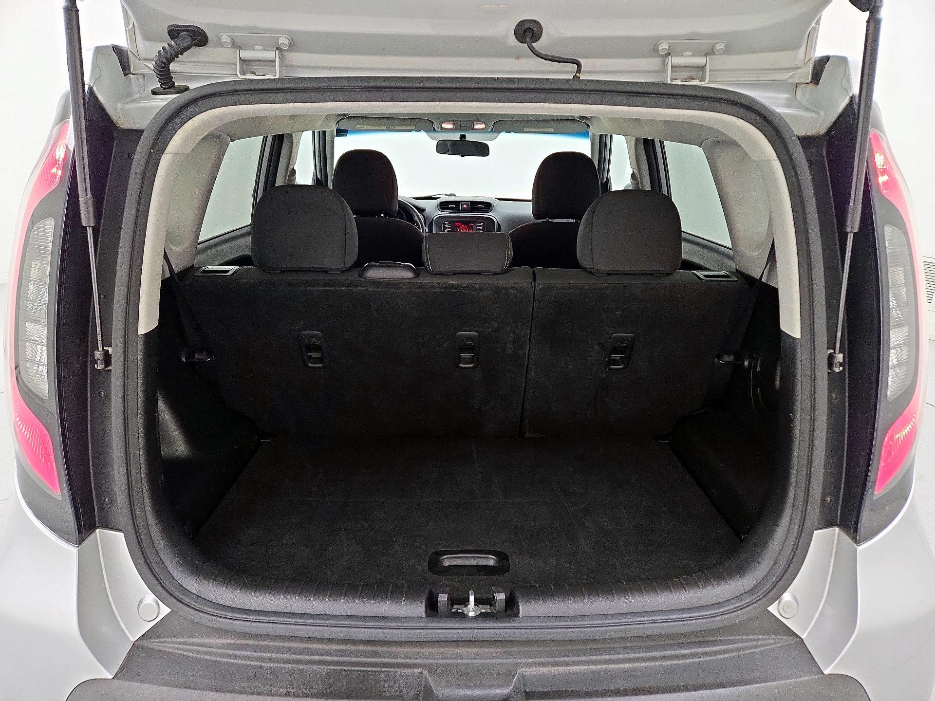 Thumbnail: 2014 Kia Soul - 19