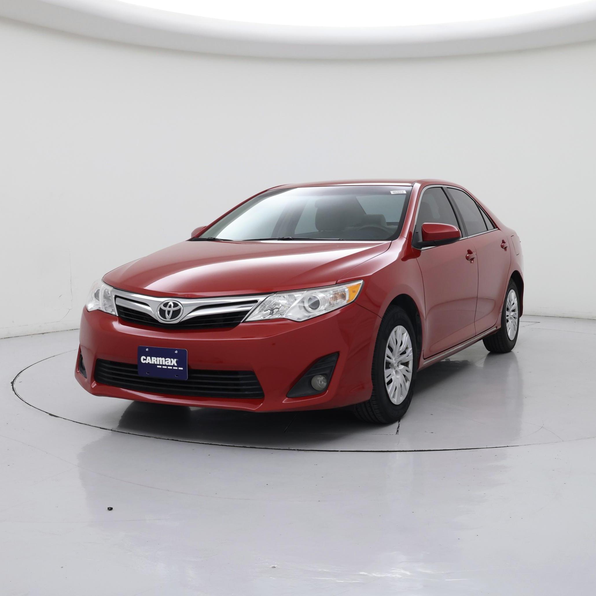 Thumbnail: 2014 Toyota Camry - 4