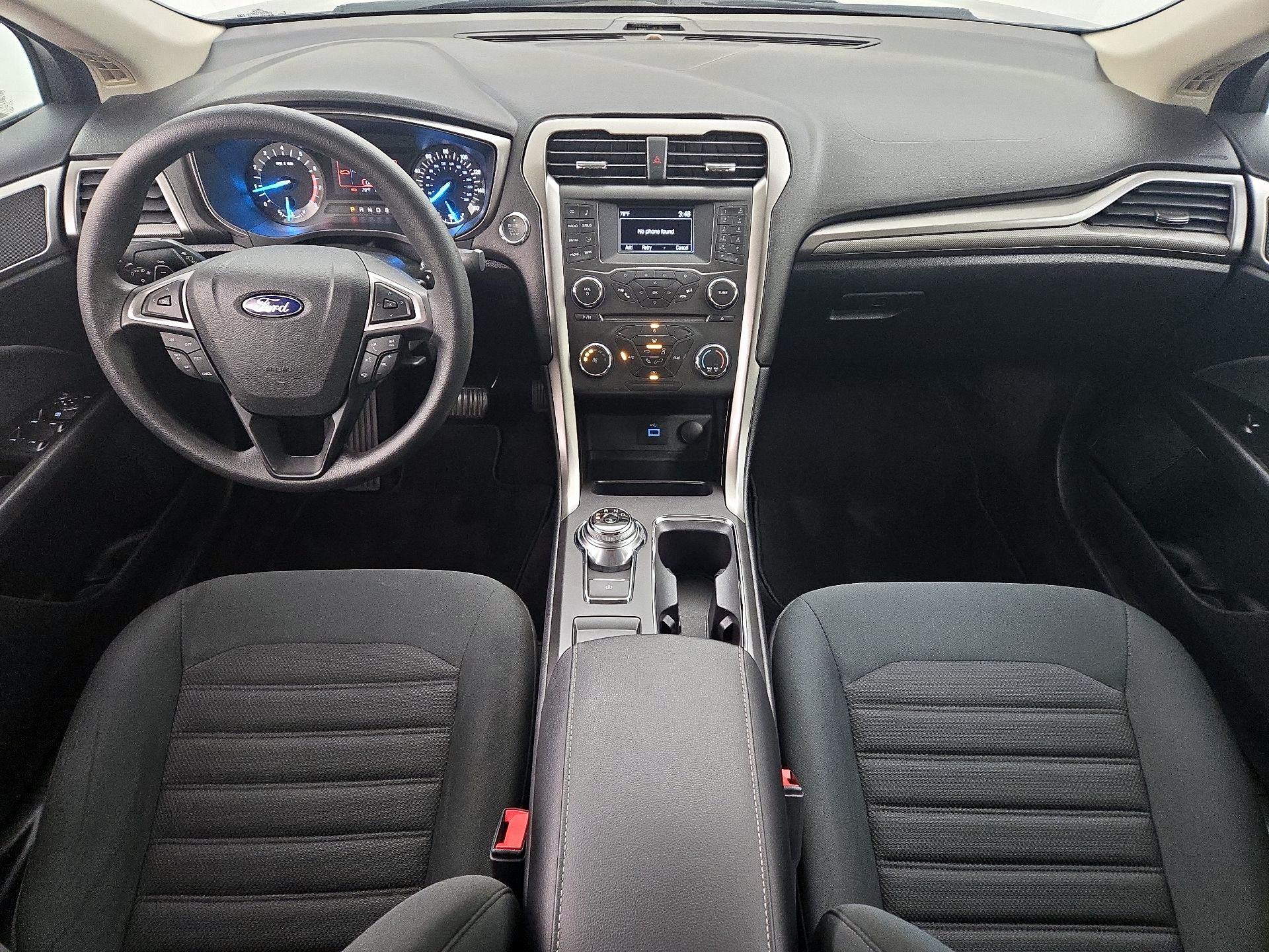 Thumbnail: 2017 Ford Fusion - 9