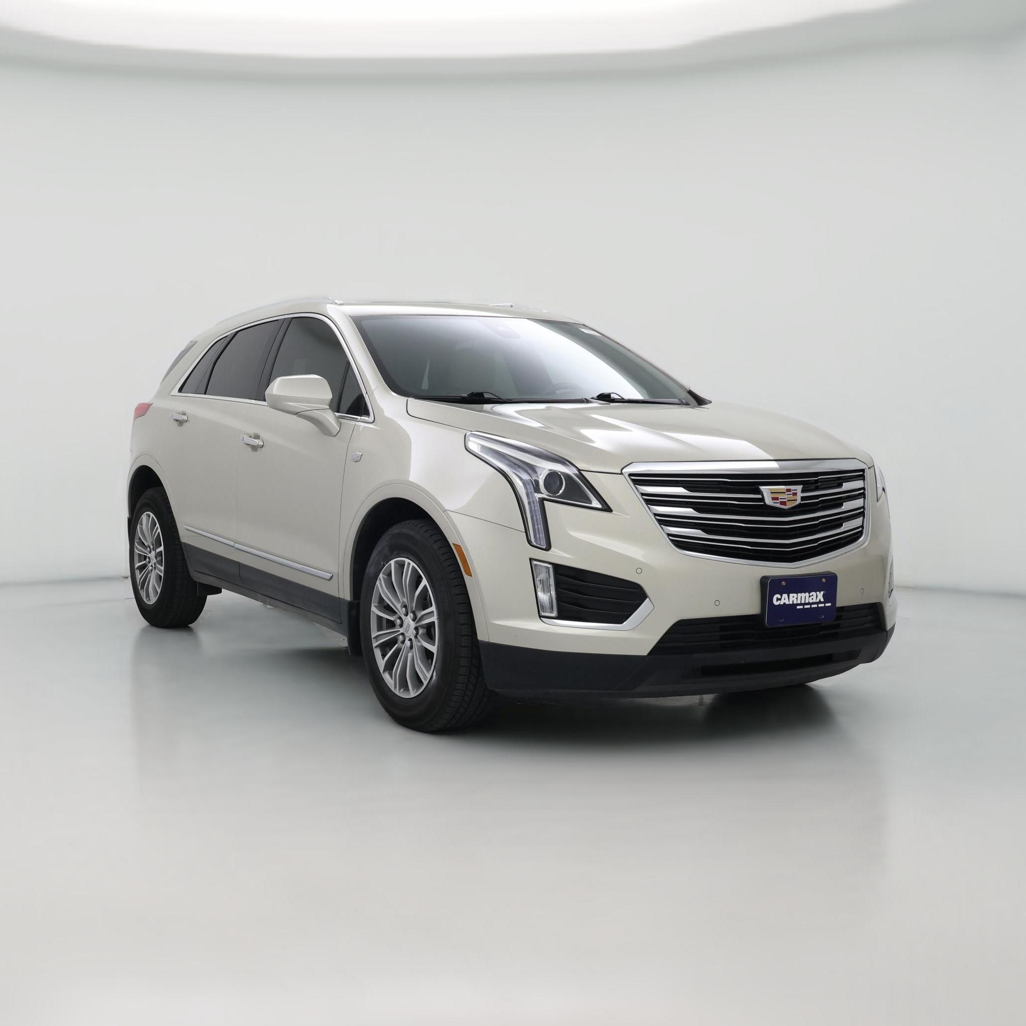 Thumbnail: 2017 Cadillac XT5 - 1