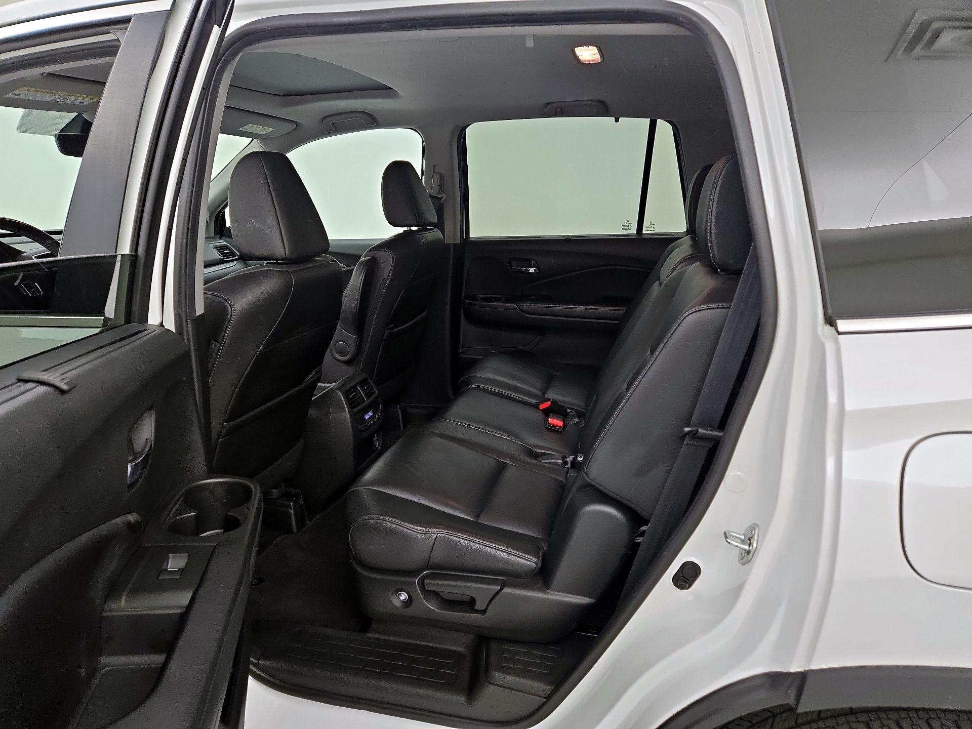 Thumbnail: 2021 Honda Pilot - 20
