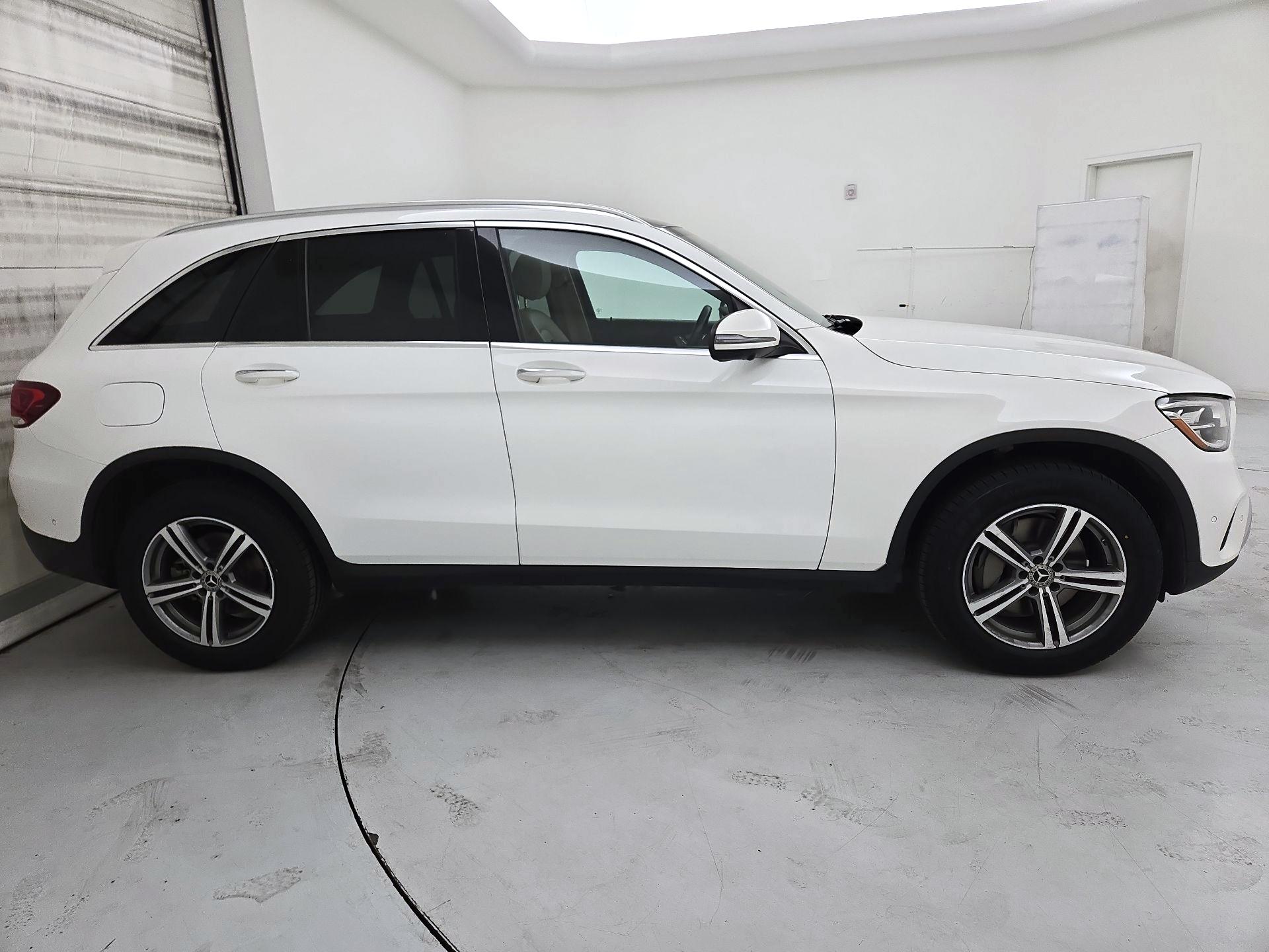 Thumbnail: 2020 Mercedes-Benz GLC - 4
