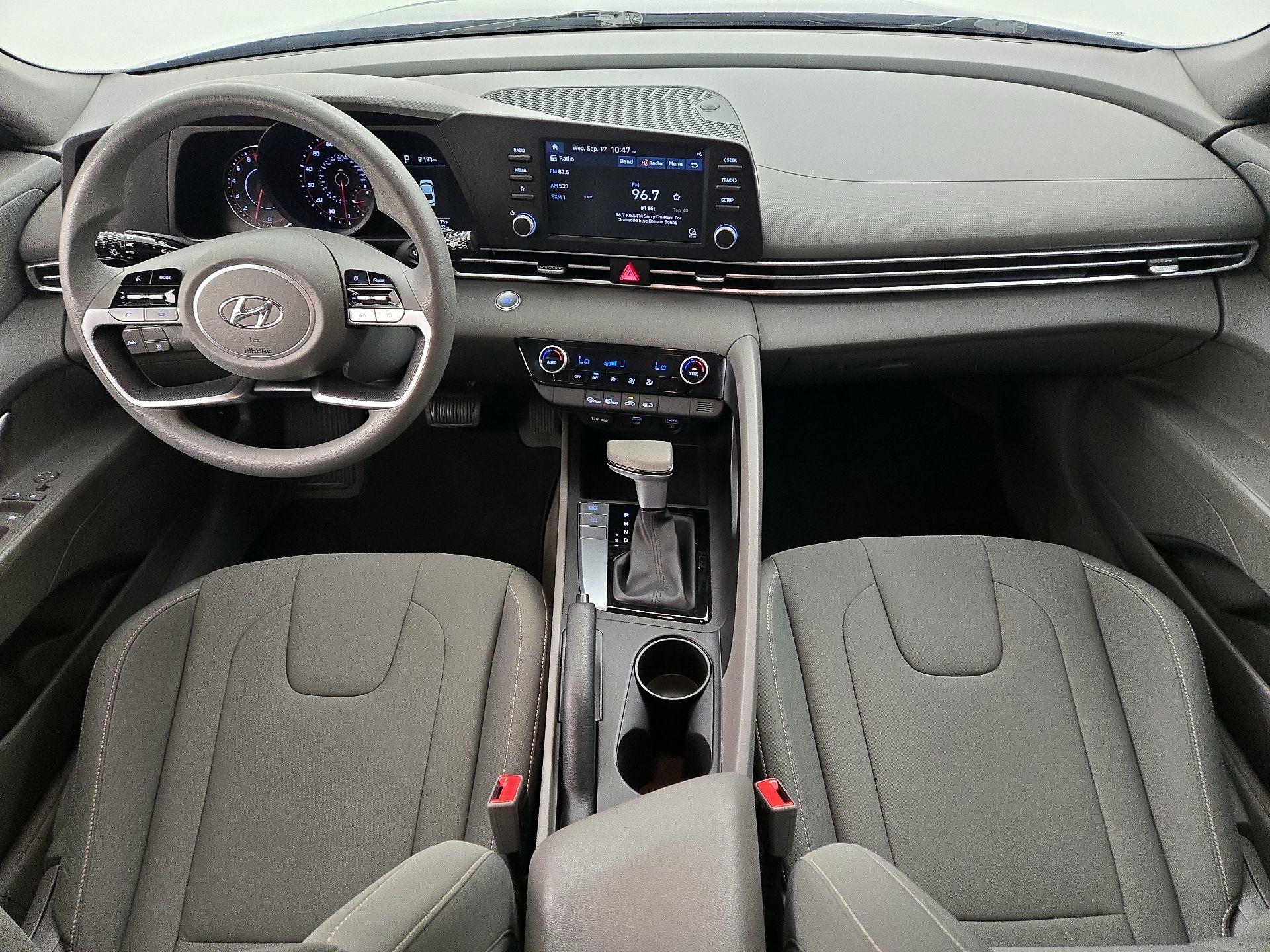 Thumbnail: 2023 Hyundai Elantra - 9
