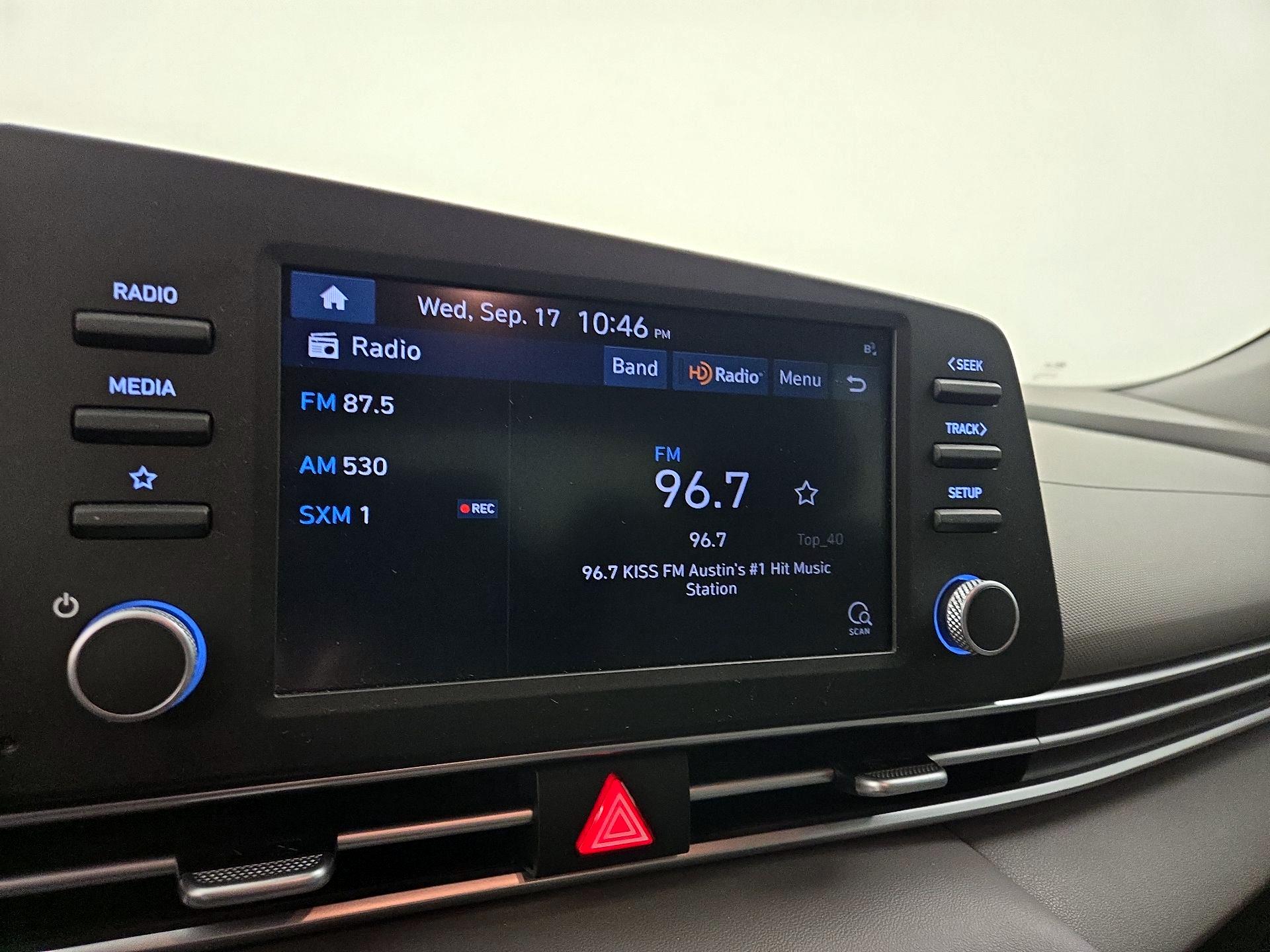 Thumbnail: 2023 Hyundai Elantra - 15