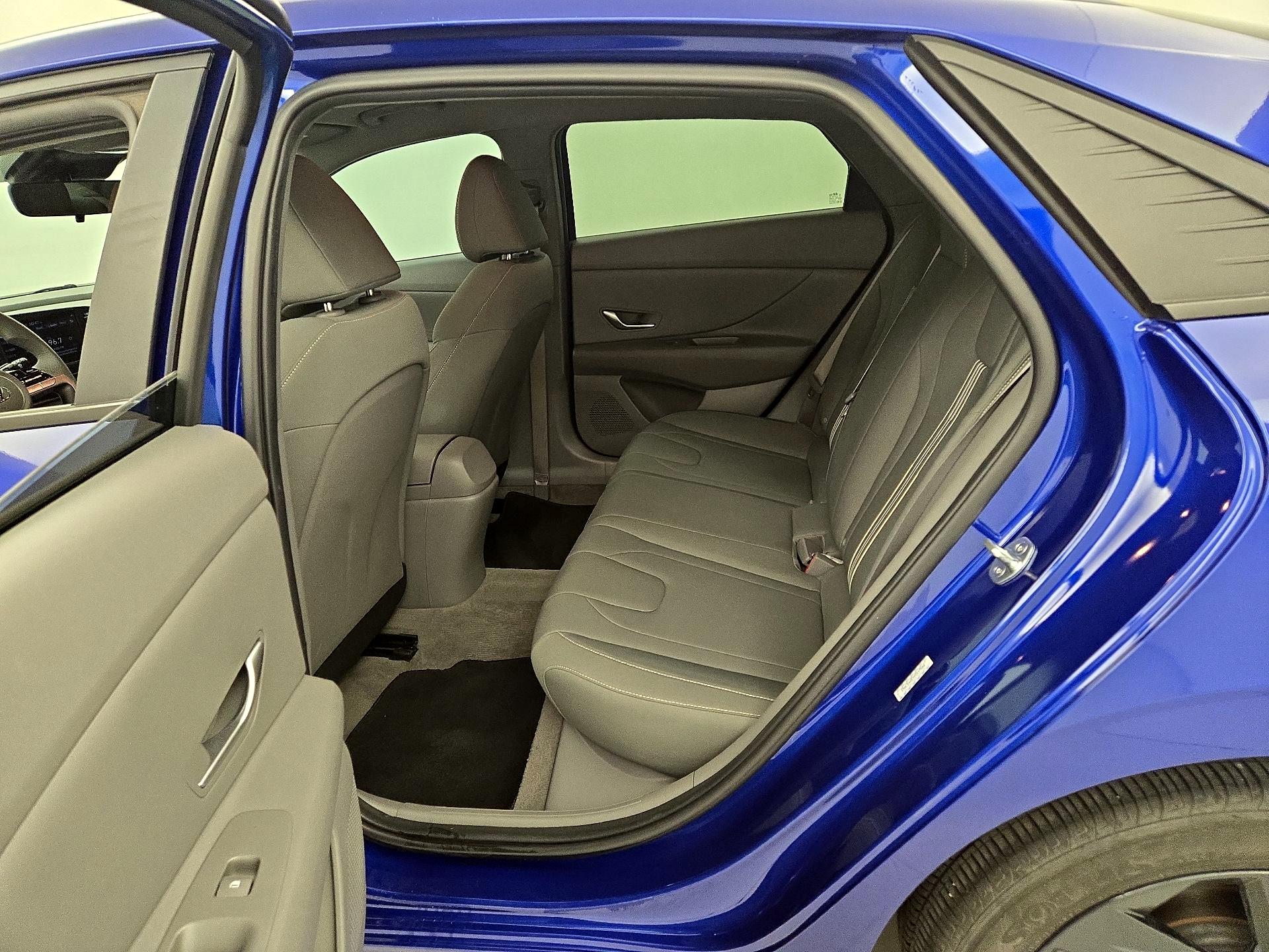 Thumbnail: 2023 Hyundai Elantra - 19