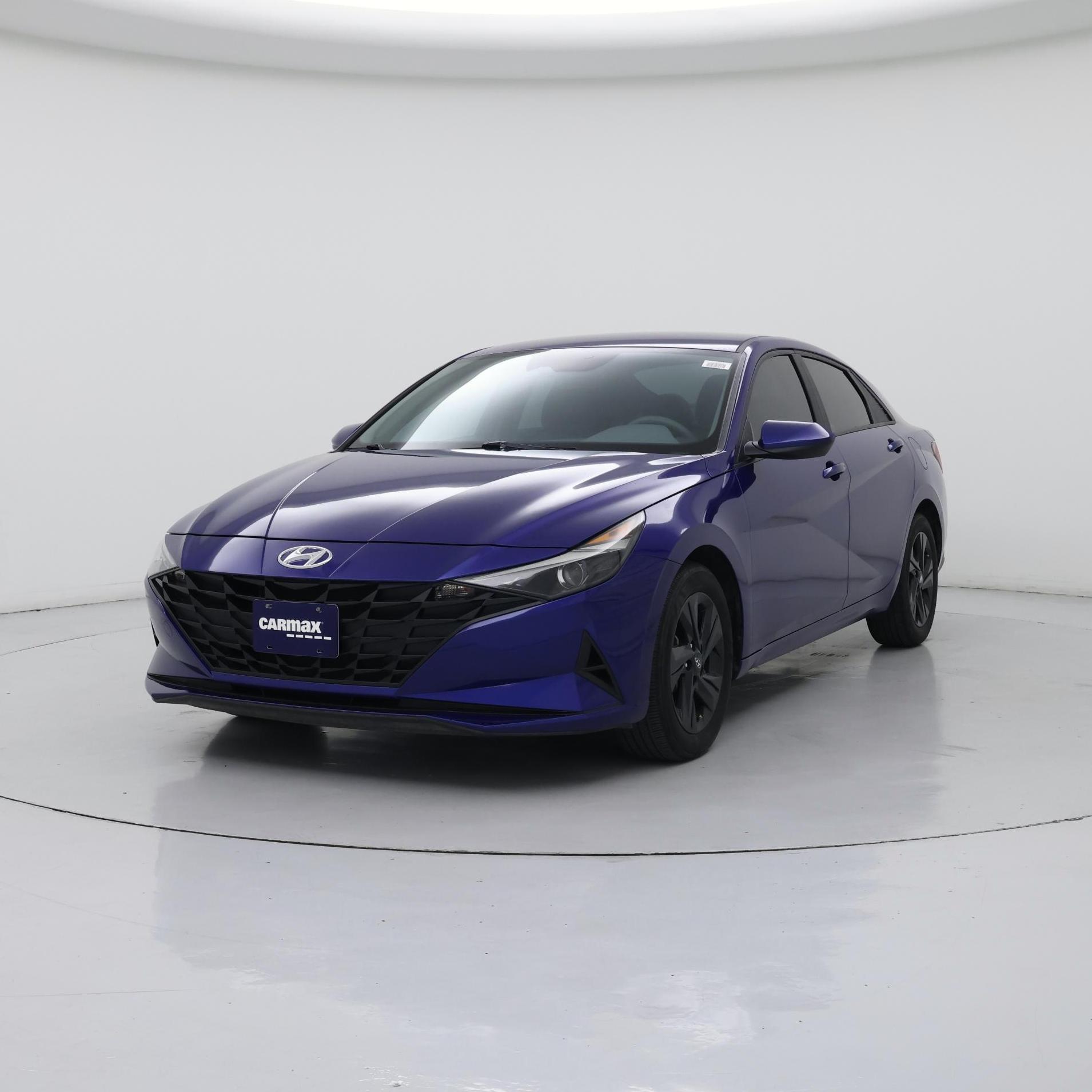 Thumbnail: 2023 Hyundai Elantra - 4