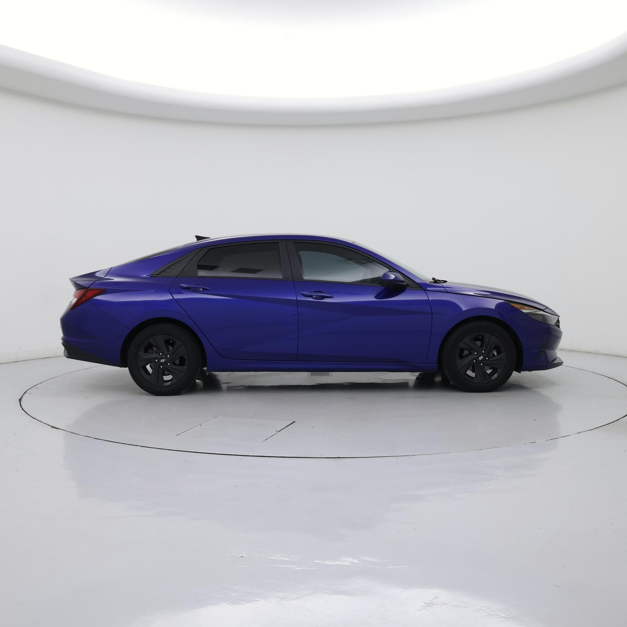 Thumbnail: 2023 Hyundai Elantra - 7