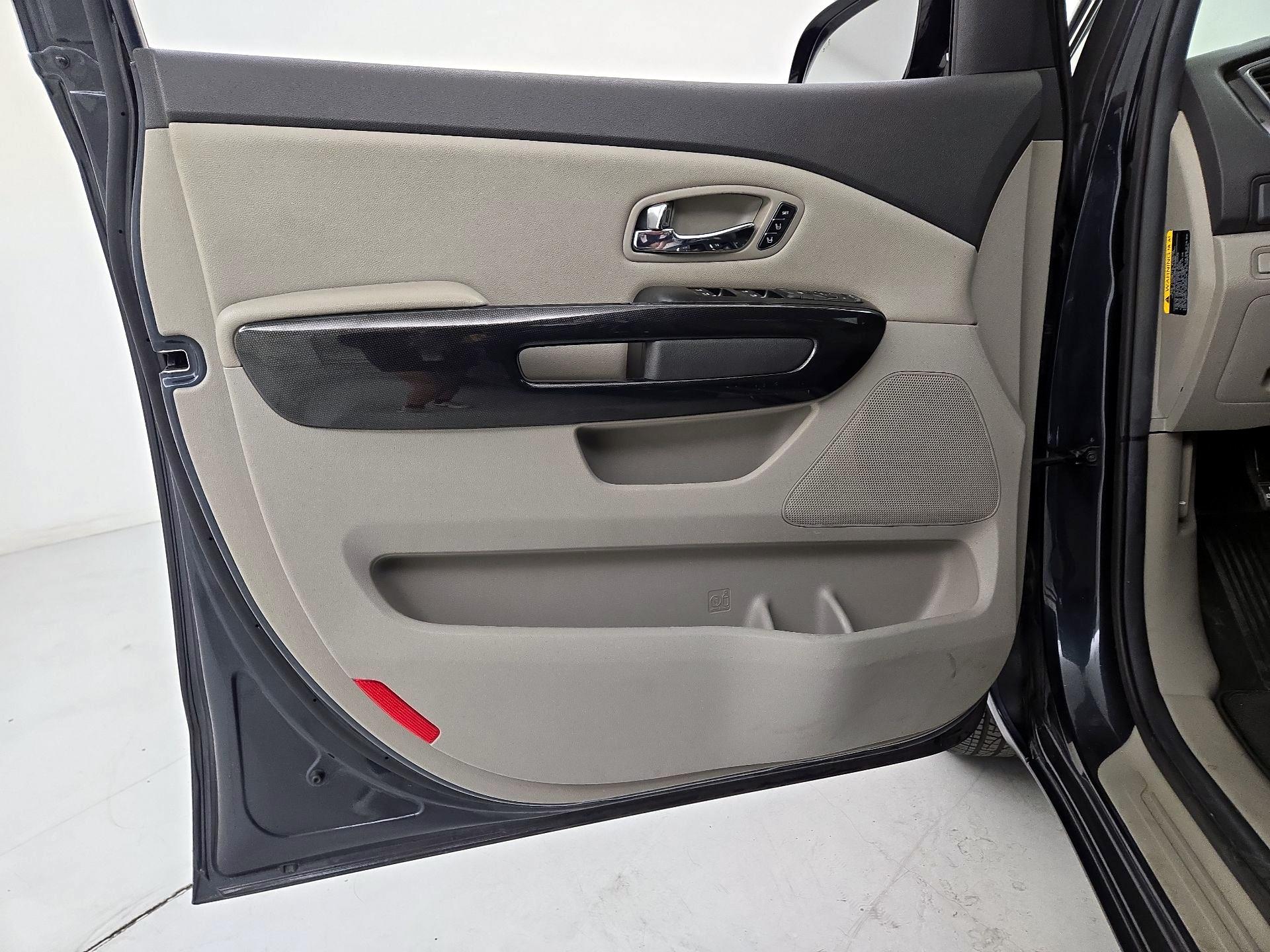 Thumbnail: 2017 Kia Sedona - 12