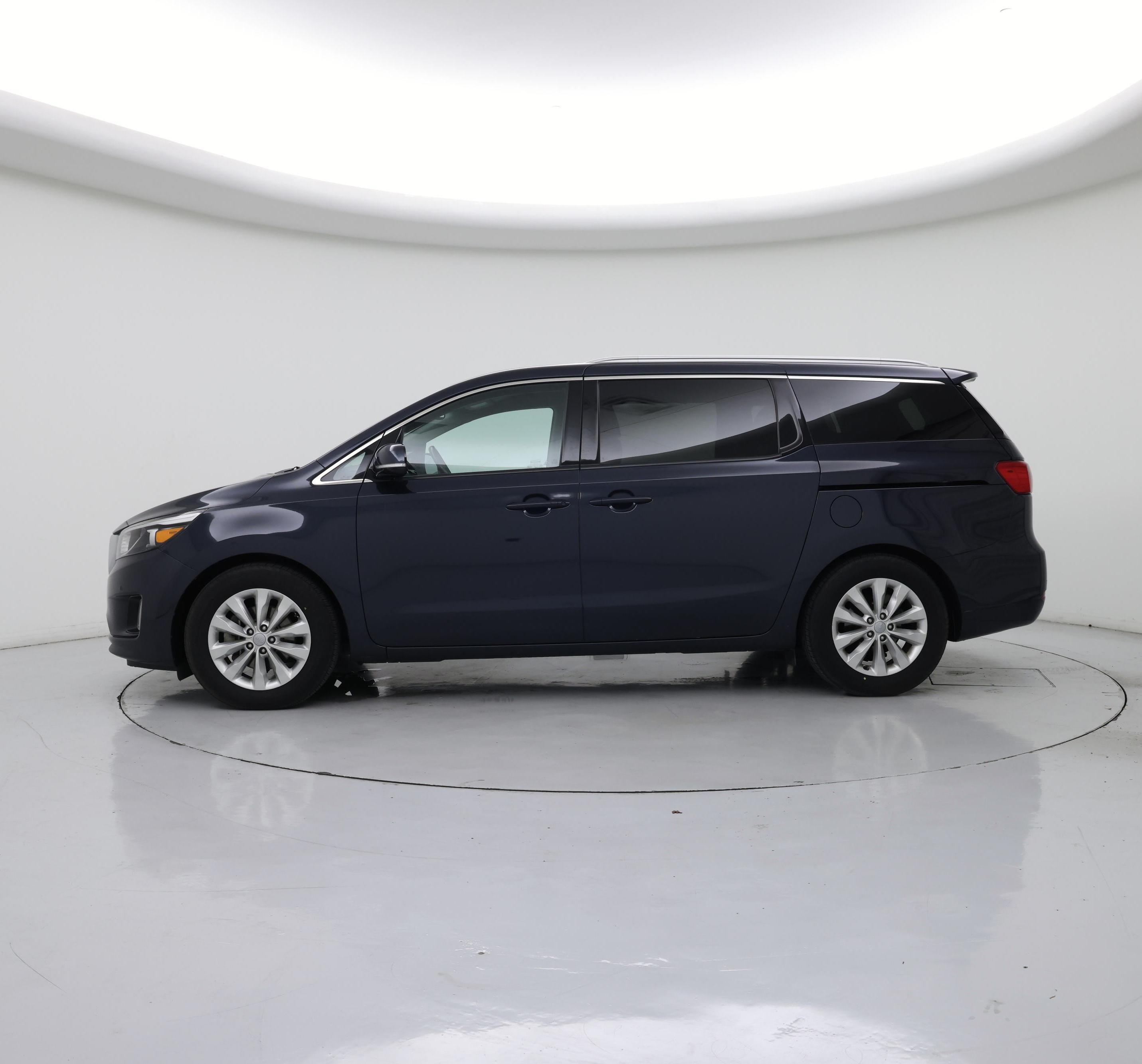 Thumbnail: 2017 Kia Sedona - 3